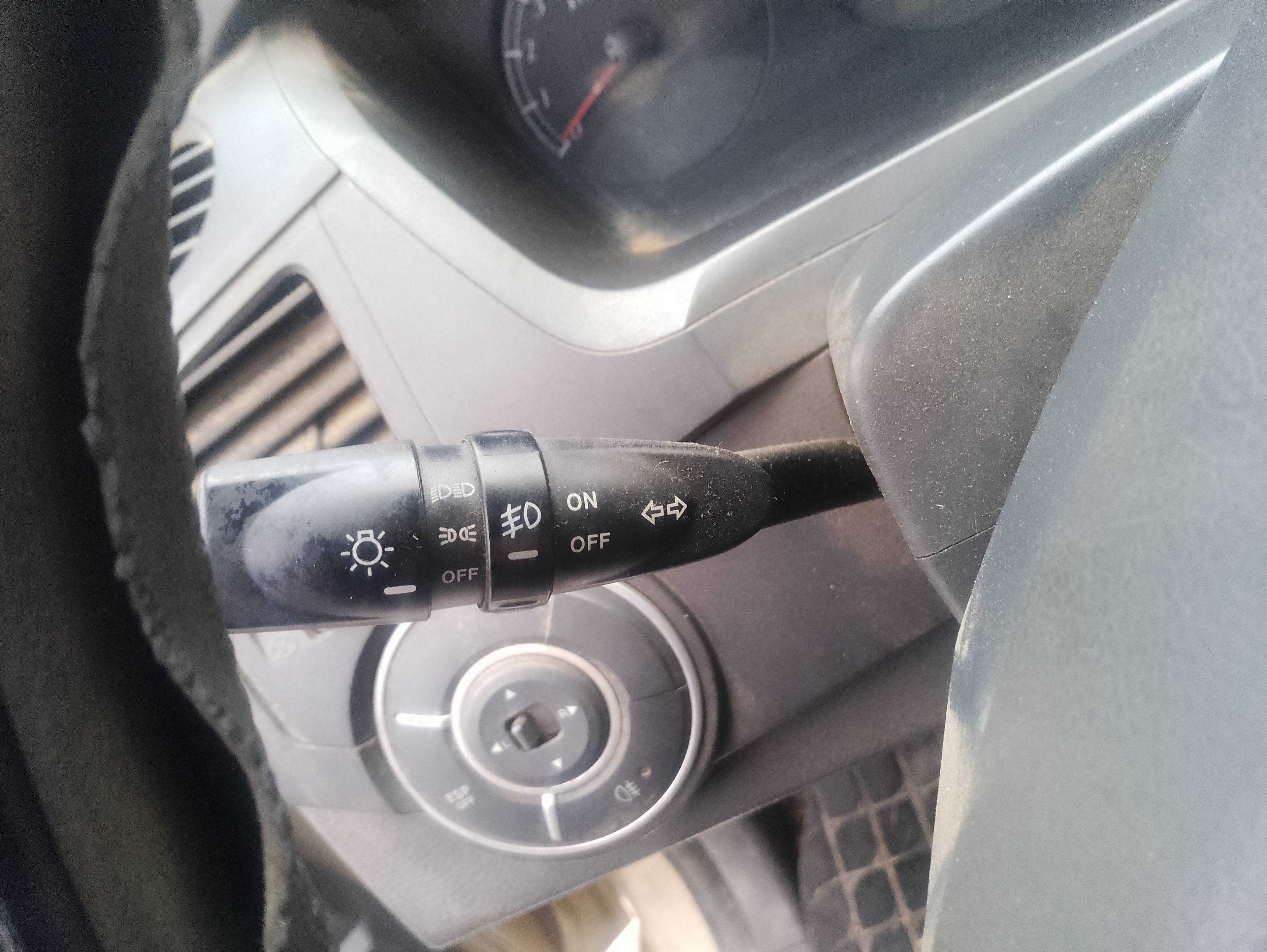 Recambio de mando intermitentes para ssangyong kyron 200 xdi limited referencia OEM IAM   