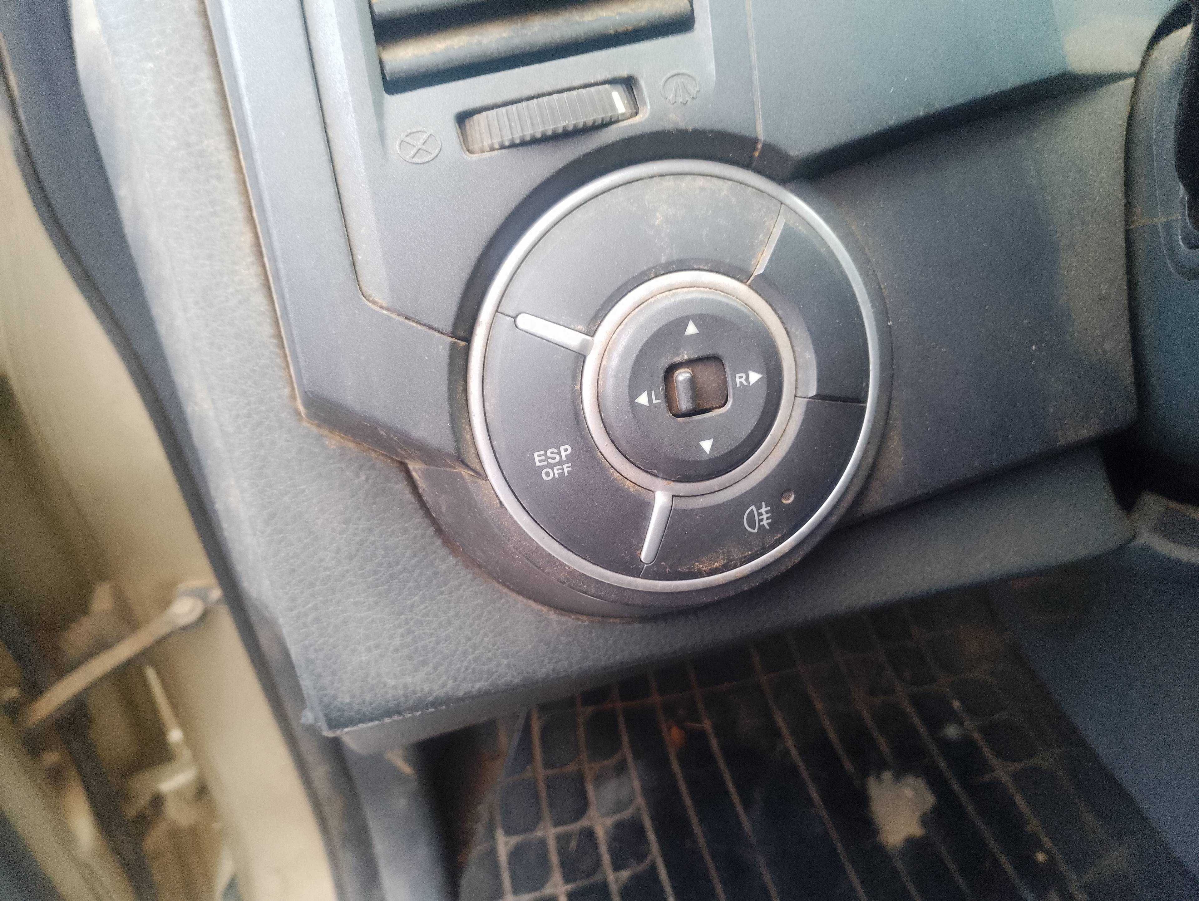 Recambio de mando retrovisor para ssangyong kyron 200 xdi limited referencia OEM IAM   