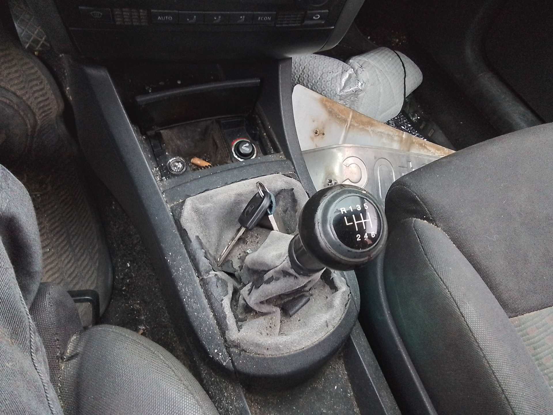Recambio de palanca cambio para seat cordoba berlina (6l2) signo/a referencia OEM IAM   