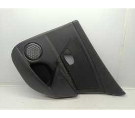 GUARNECIDO PUERTA TRASERA DERECHA 829A06469R 