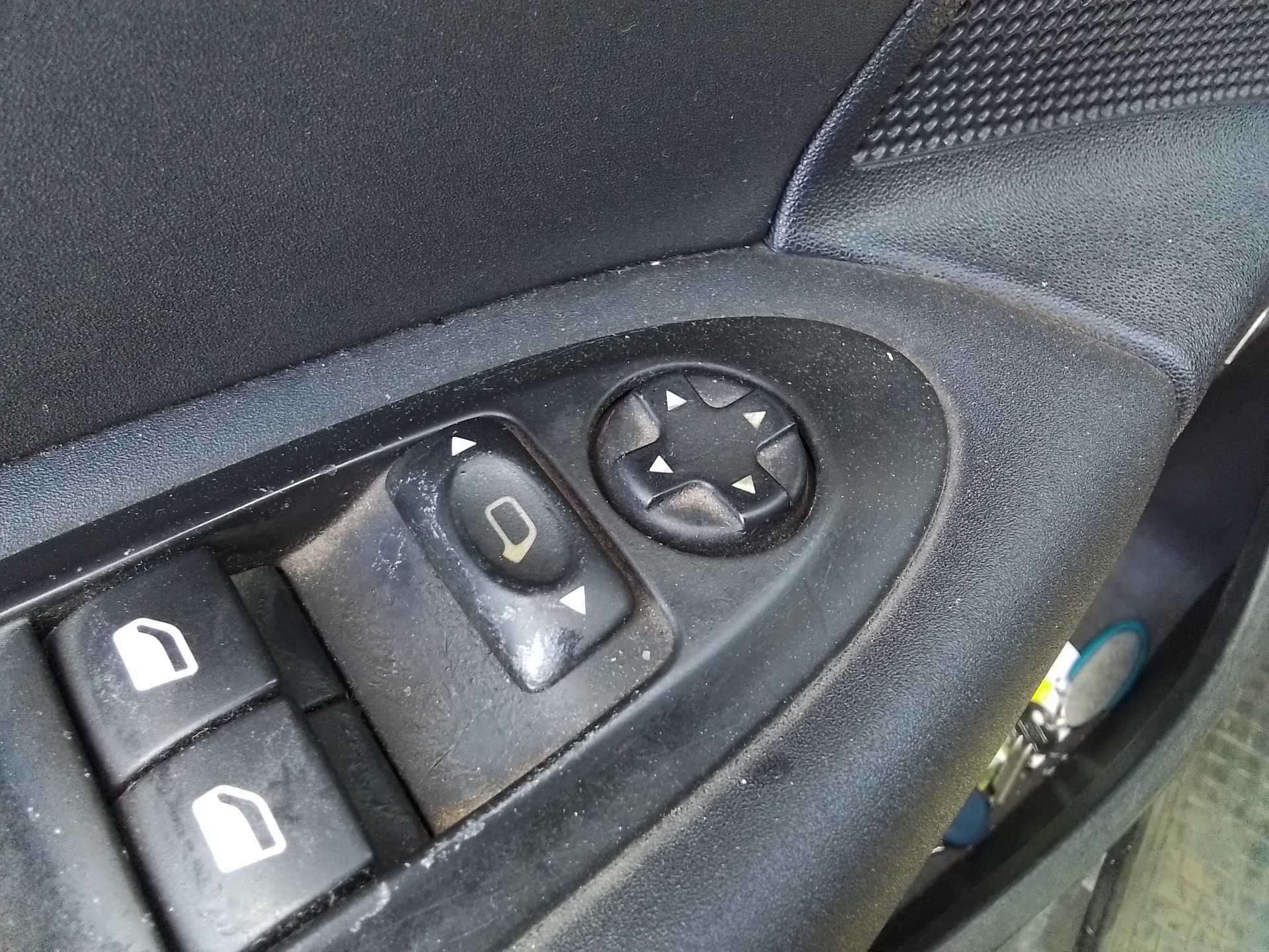 Recambio de mando retrovisor para citroën c4 berlina referencia OEM IAM   