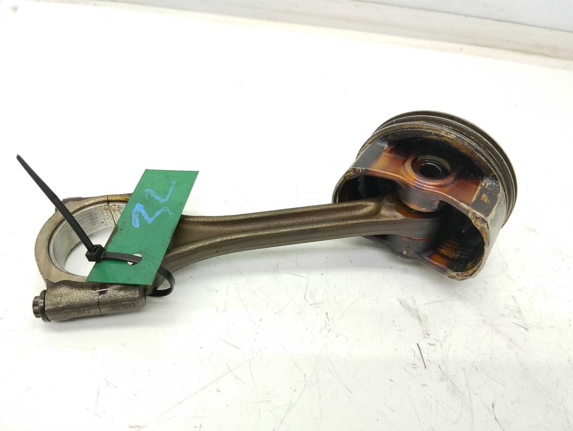 Recambio de biela para peugeot 208 style referencia OEM IAM  1608059880 
