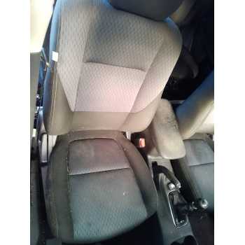 ASIENTO DELANTERO DERECHO 