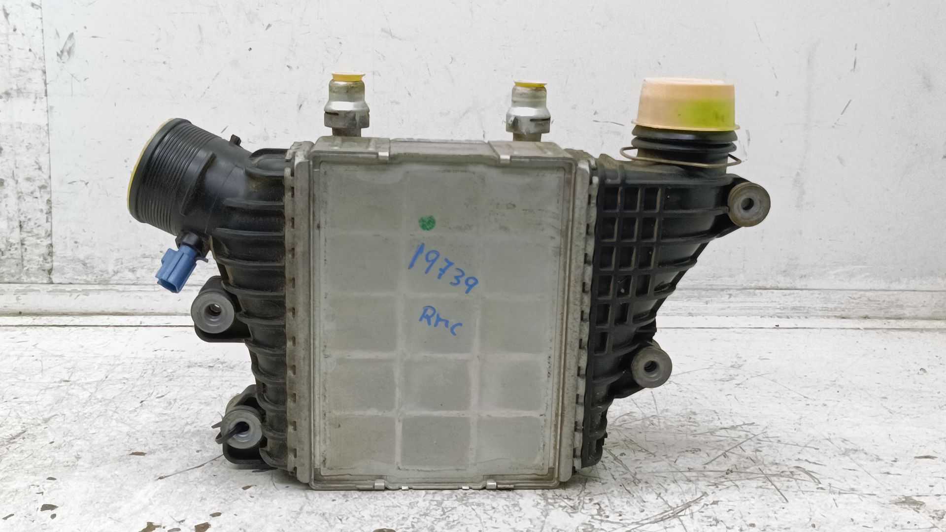 Recambio de intercooler para land rover range rover evoque (l551) 2.0 d150 mhev 4x4 referencia OEM IAM LR139043 GJ329L440AA 