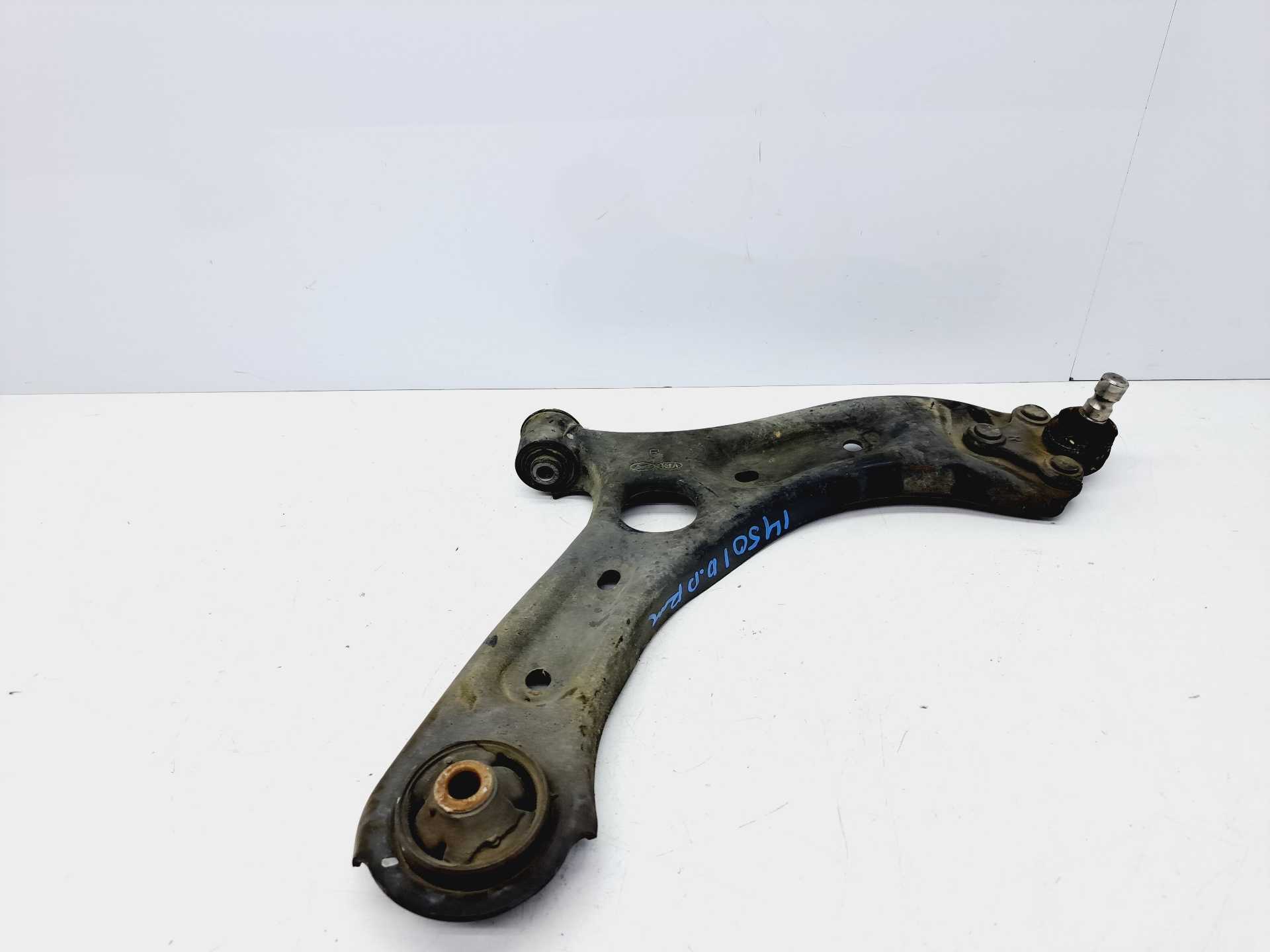 Recambio de brazo suspension inferior delantero derecho para kia optima business referencia OEM IAM   