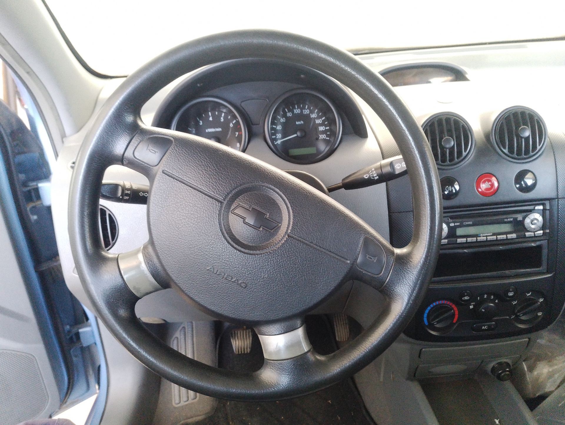 Recambio de volante para chevrolet aveo / kalos hatchback (t200) 1.2 referencia OEM IAM   