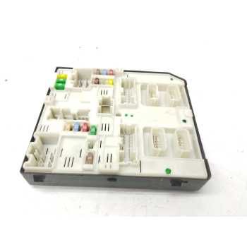 CAJA RELES / FUSIBLES 284B62069R 522222F04 