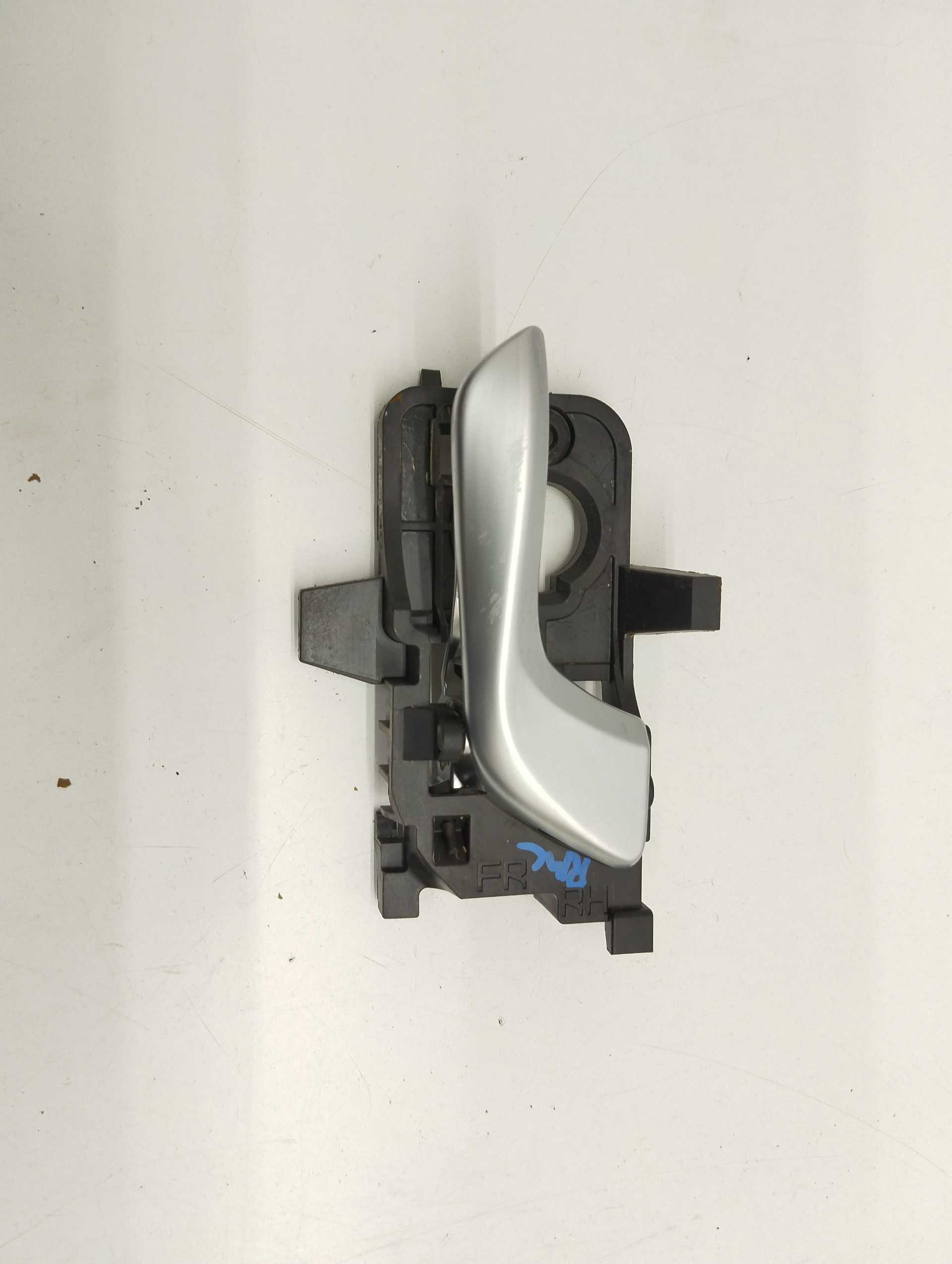 Recambio de maneta interior delantera derecha para kia stonic (ybcuv) business referencia OEM IAM 82623H8500  