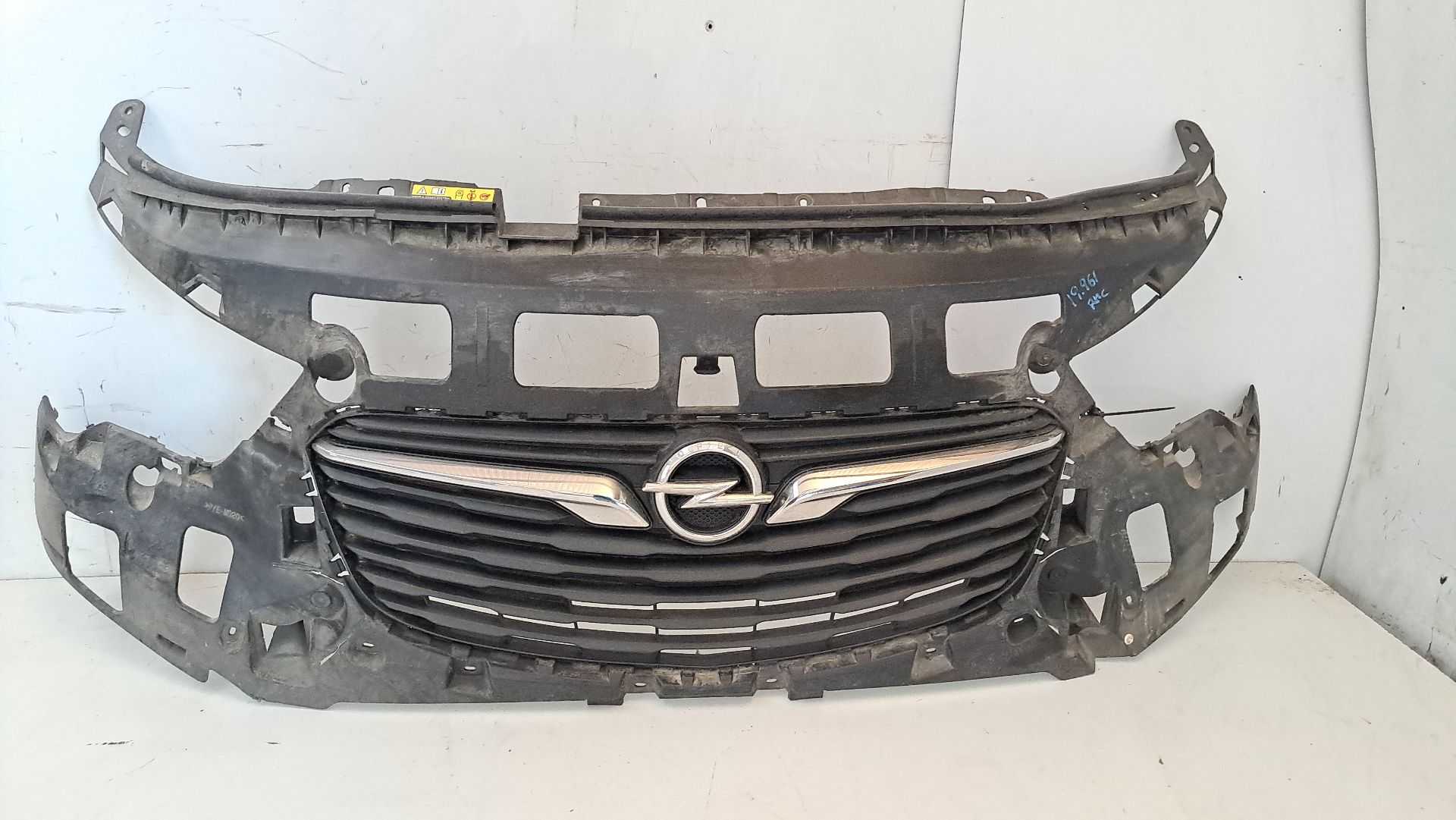 Recambio de rejilla delantera para opel combo furgoneta/monovolumen (k9) 1.5 d referencia OEM IAM   