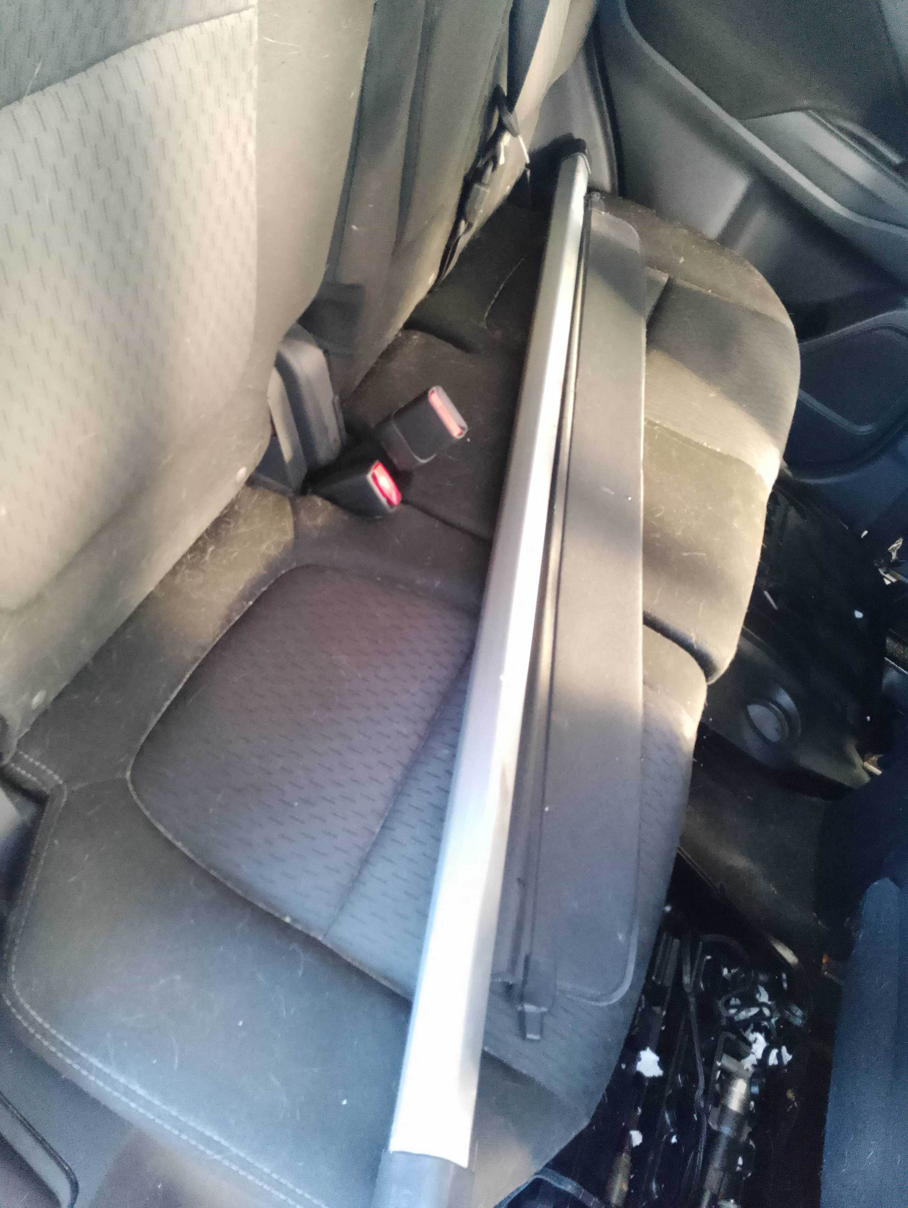 Recambio de bandeja trasera para mitsubishi outlander (gf0) 2.2 di-d cat referencia OEM IAM 7237A145XA  