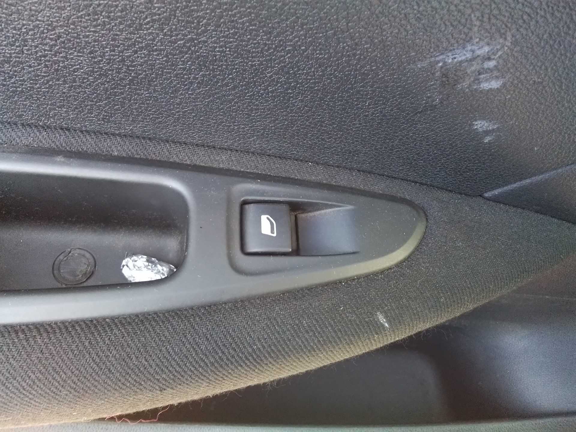Recambio de mando elevalunas trasero izquierdo para peugeot 308 2.0 16v hdi fap referencia OEM IAM   