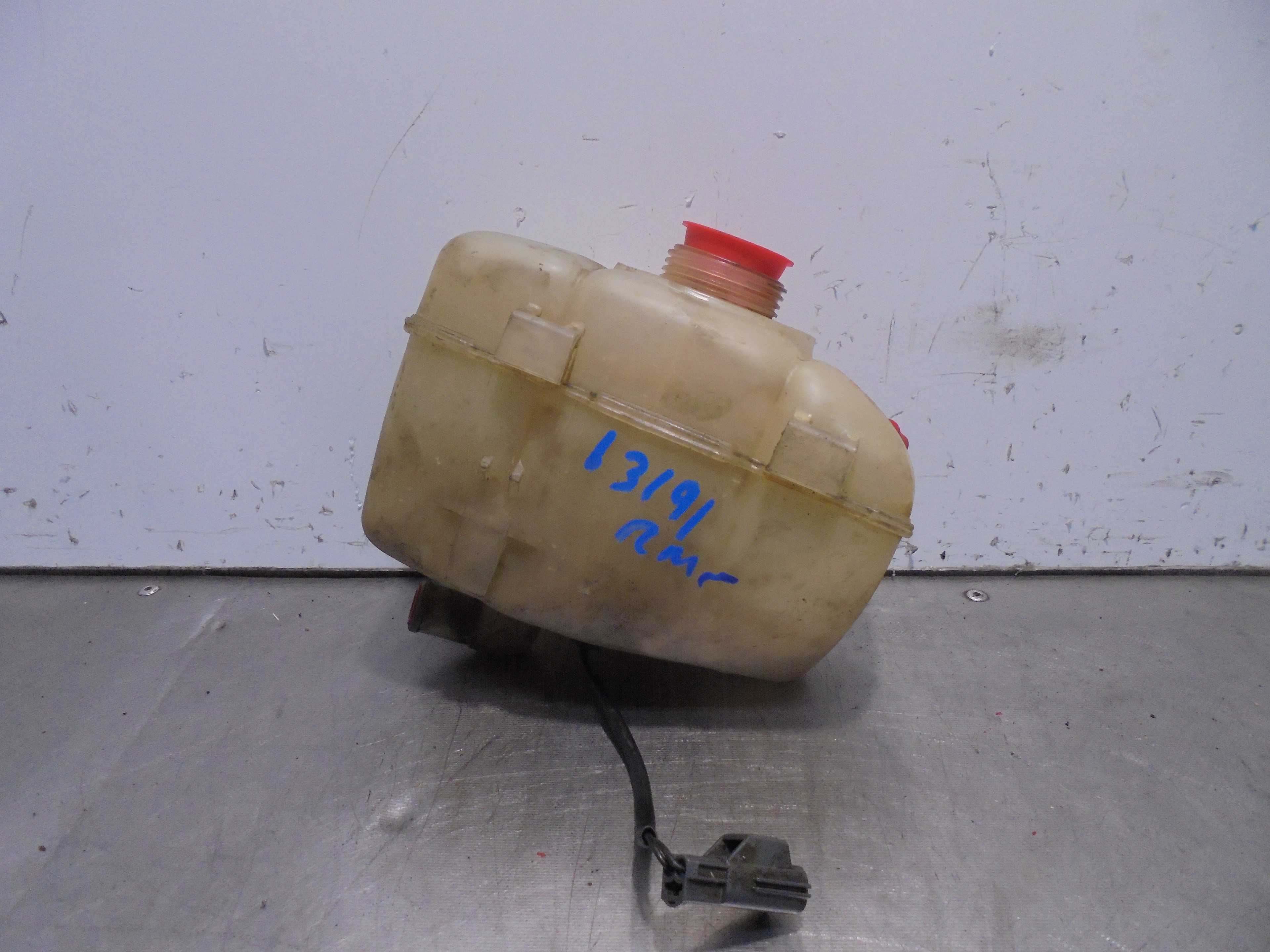 Recambio de deposito expansion para volvo xc90 2.4 diesel cat referencia OEM IAM 30741971 30741972 VOLVO