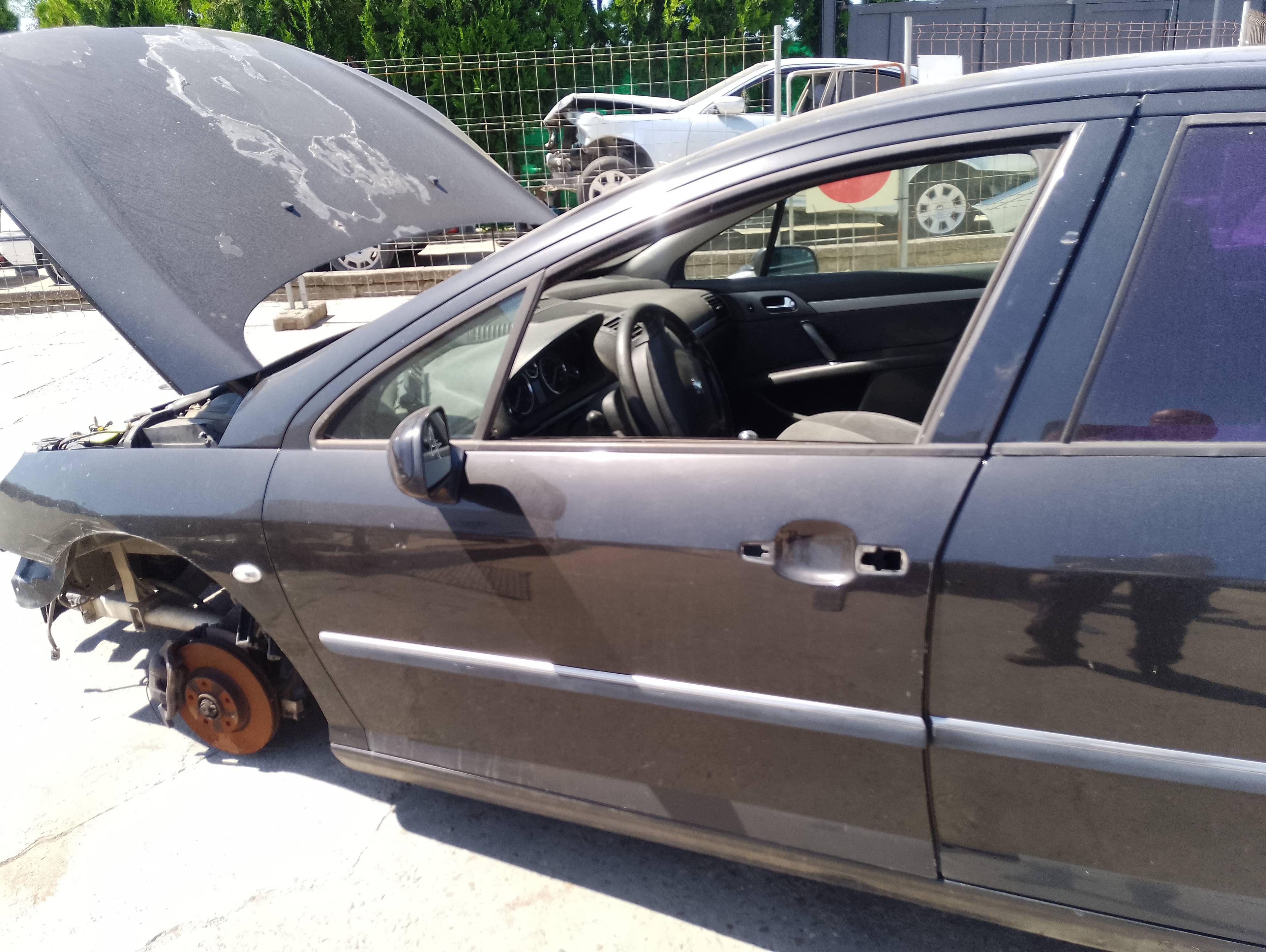 Recambio de puerta delantera izquierda para peugeot 407 st confort referencia OEM IAM   