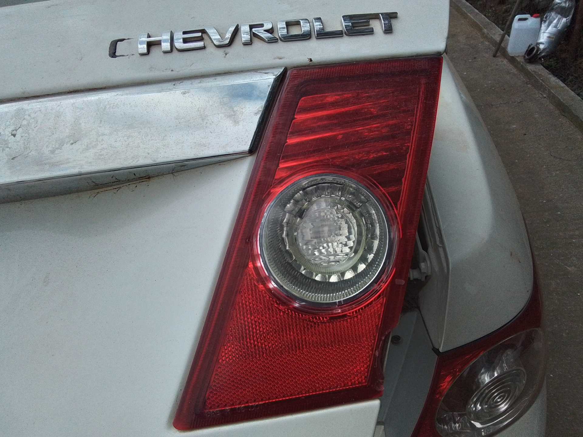 Recambio de piloto porton trasero derecho para chevrolet epica 2.0 diesel cat referencia OEM IAM   