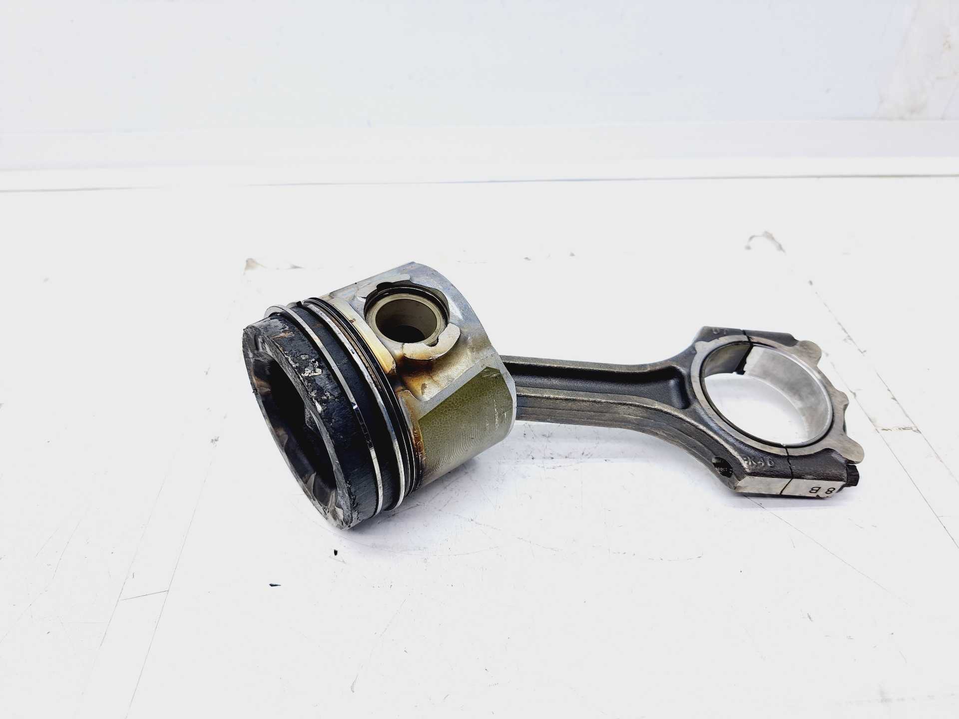 Recambio de piston para kia sportage 1.7 crdi cat referencia OEM IAM   
