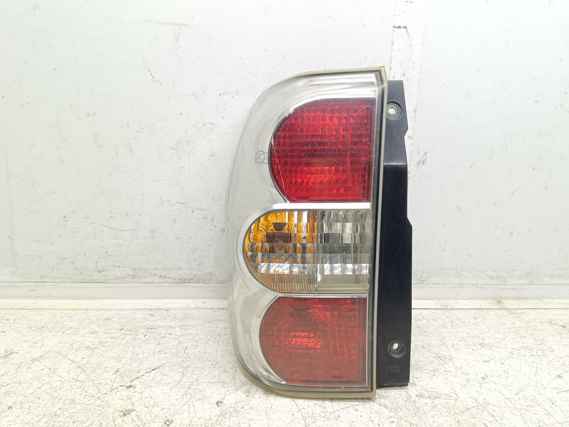 Recambio de piloto trasero izquierdo para suzuki grand vitara jb (jt) 1.9 ddis turbodiesel referencia OEM IAM 3560364J1L  