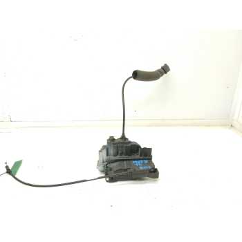 CERRADURA PUERTA TRASERA IZQUIERDA 825020002R 