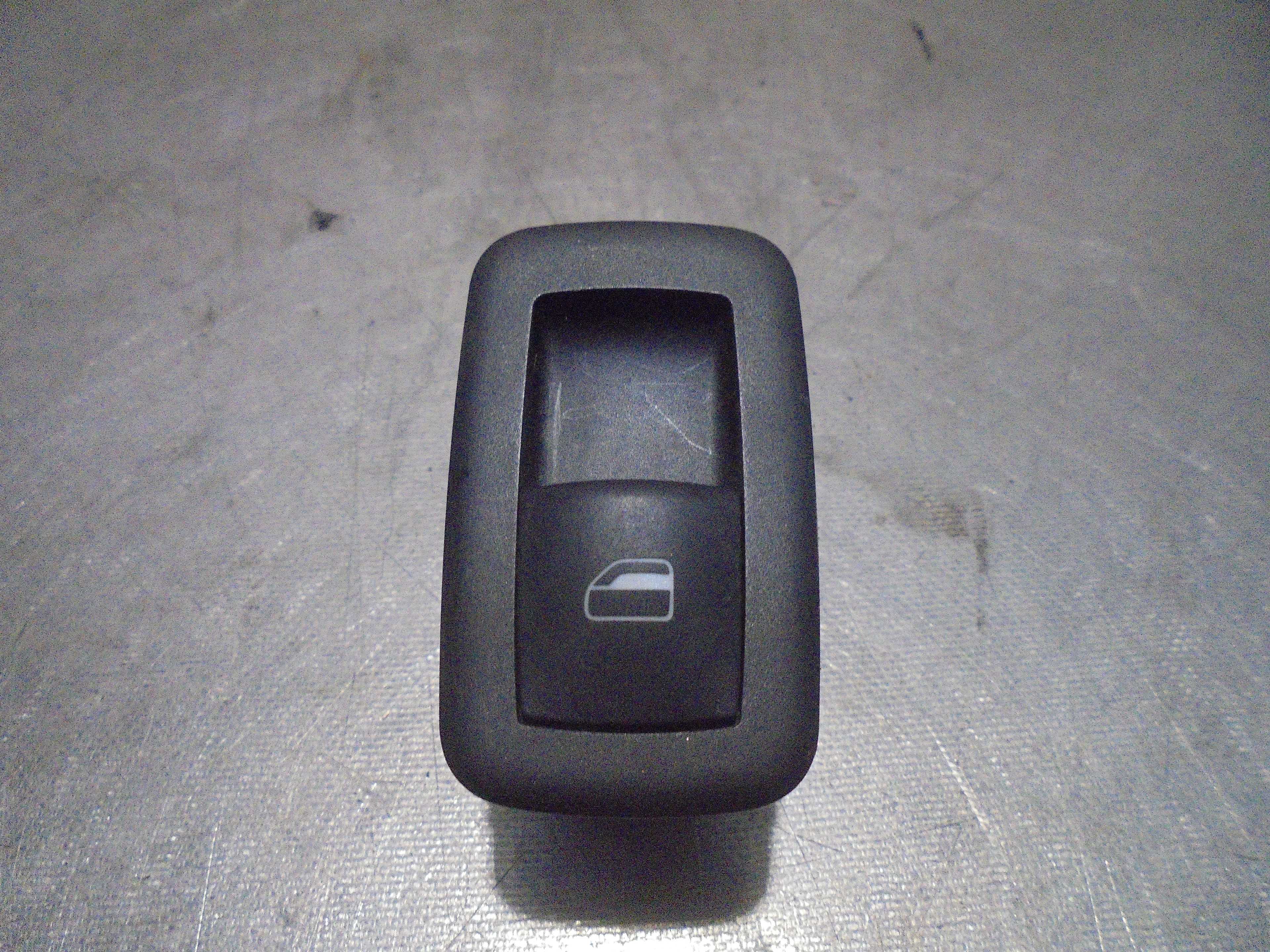 Recambio de mando elevalunas trasero derecho para fiat freemont (345) basis referencia OEM IAM   