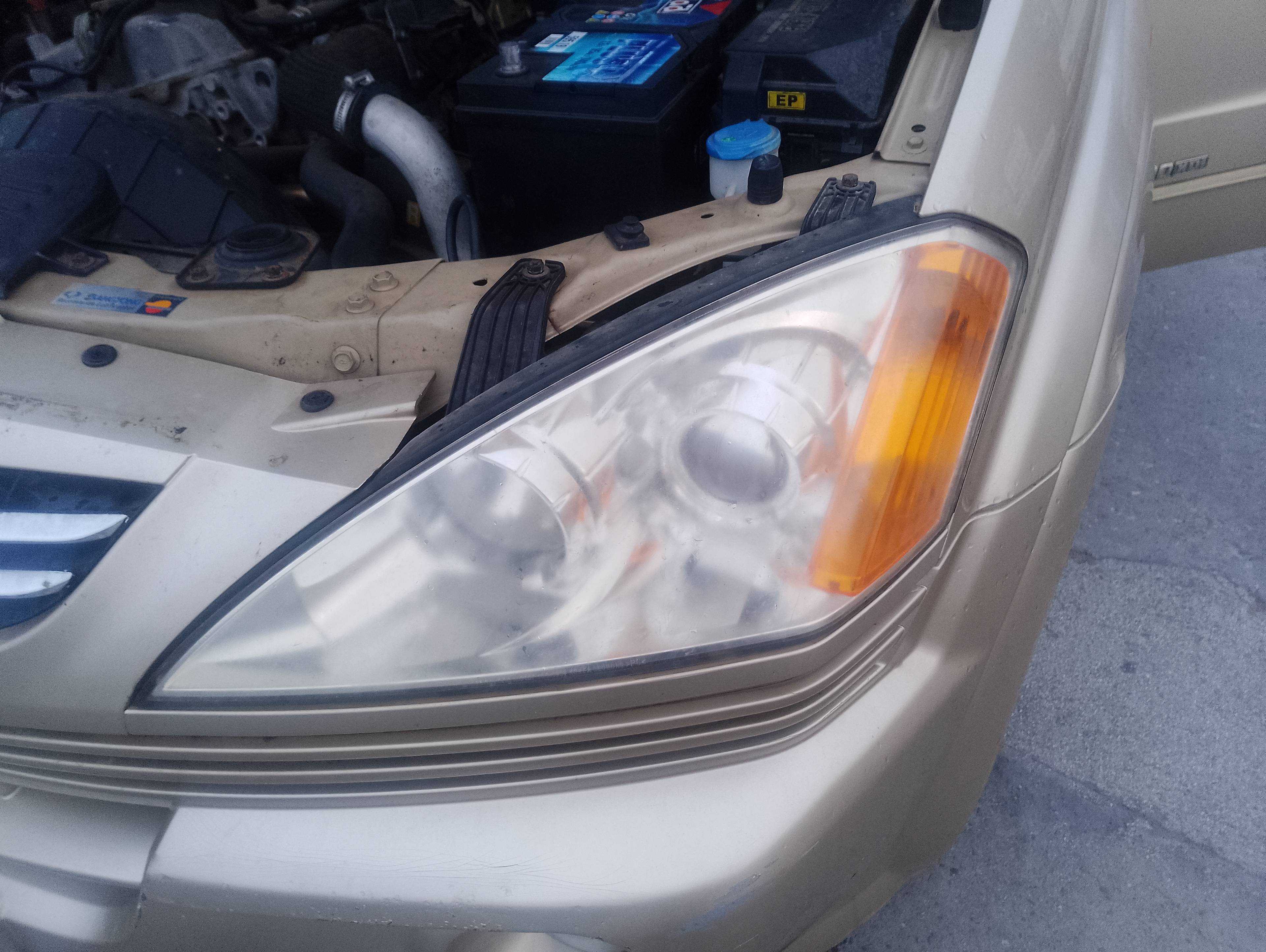 Recambio de faro izquierdo para ssangyong kyron 200 xdi limited referencia OEM IAM   