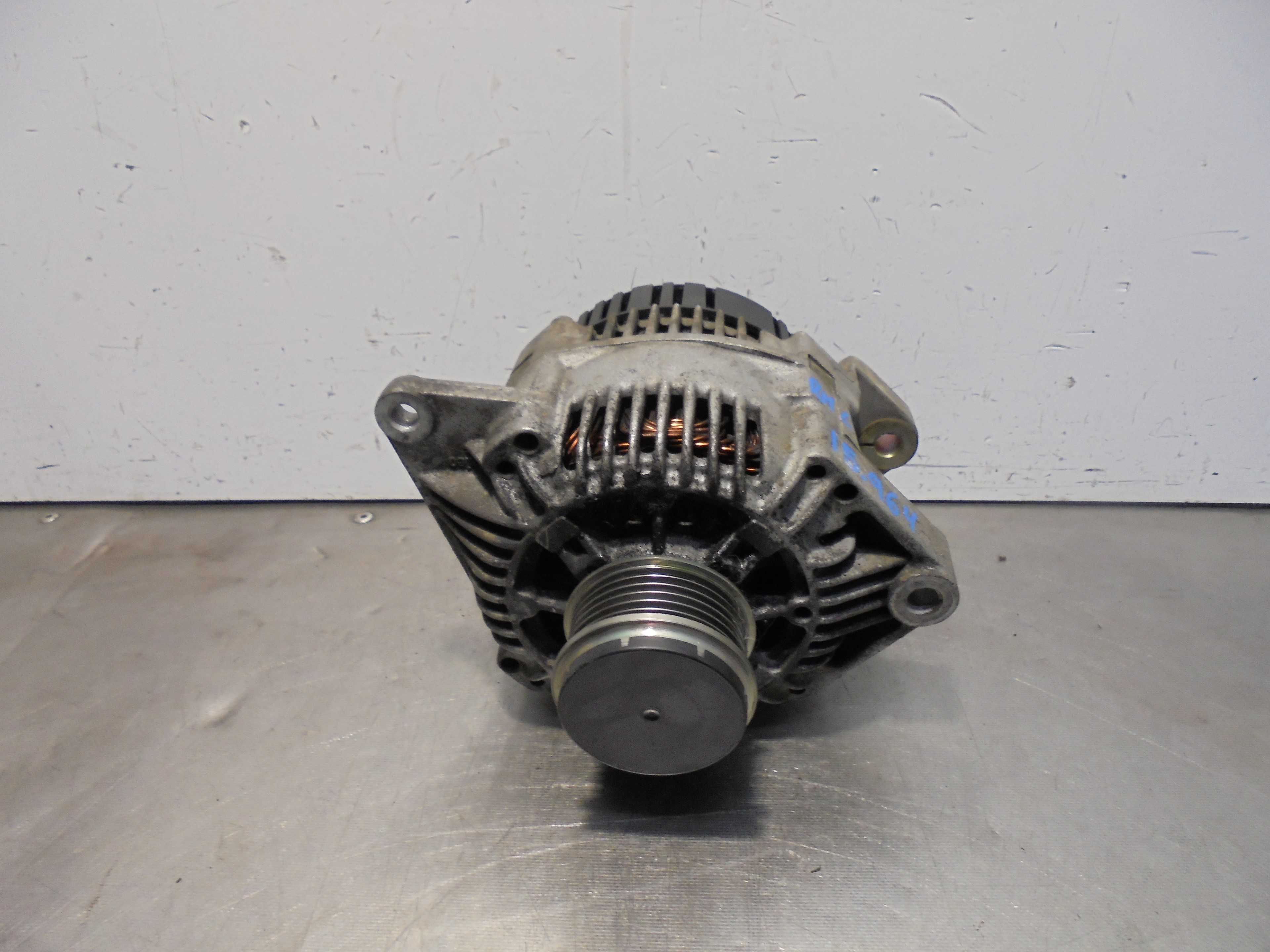 Recambio de alternador para renault megane i berlina hatchback (ba0) 1.9 d alize referencia OEM IAM 2541903A VALEO 