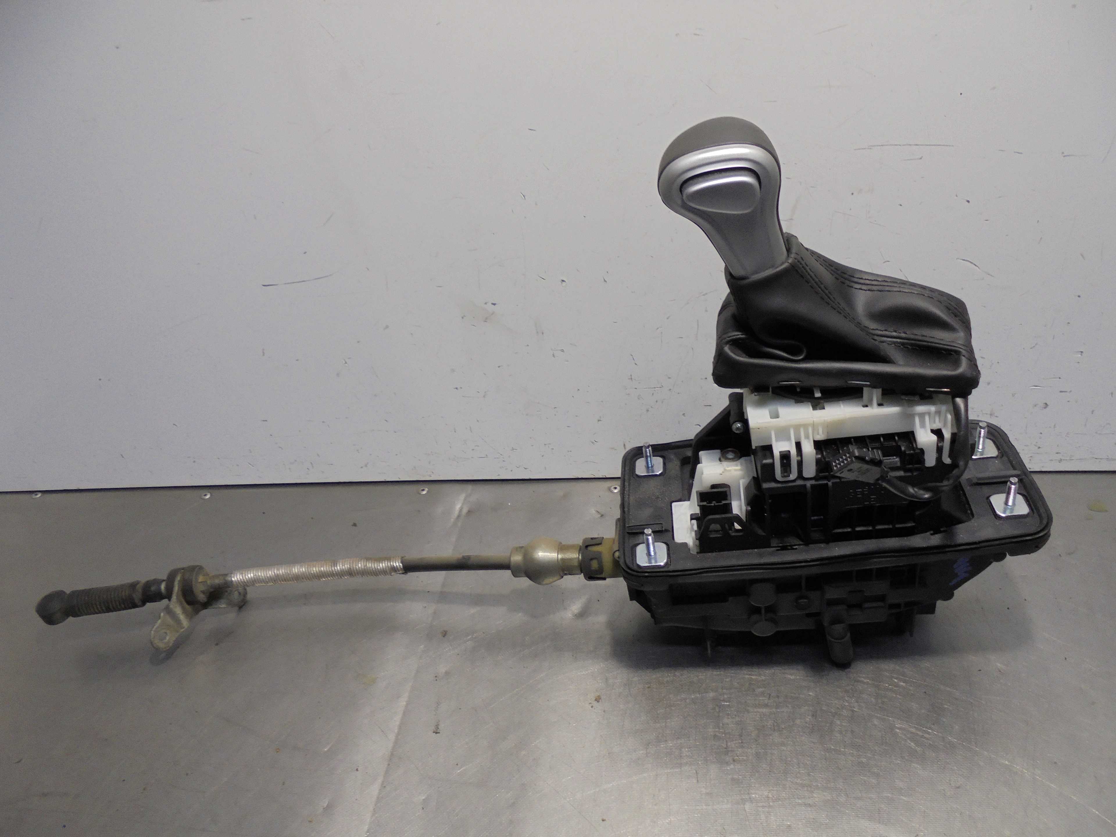 Recambio de palanca cambio para audi a4 avant (8k5) (2008) básico referencia OEM IAM   