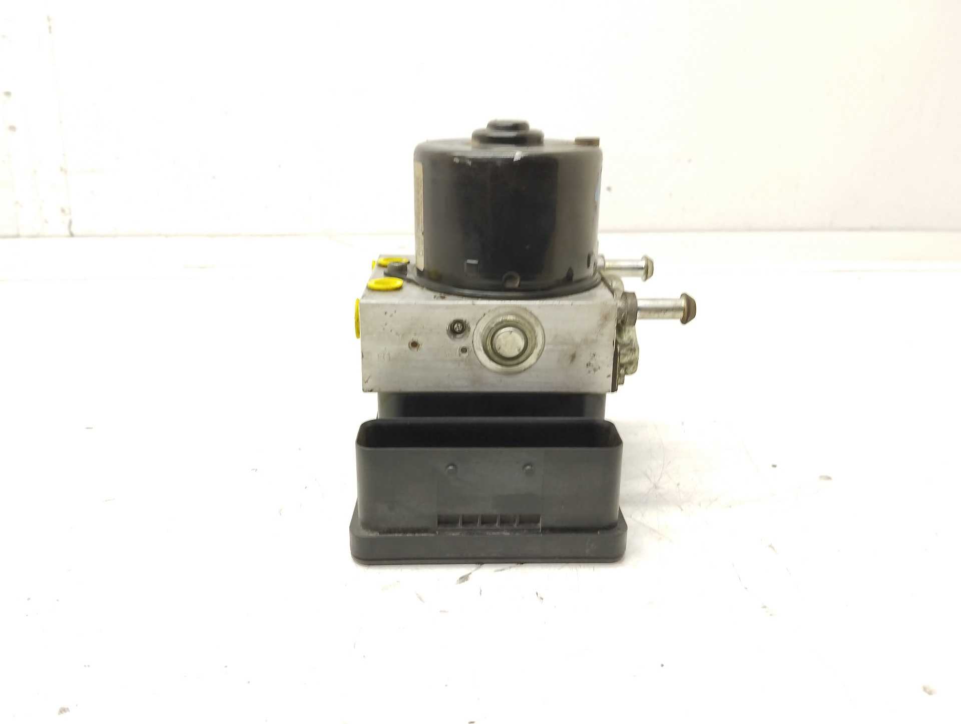 Recambio de abs para mitsubishi grandis (na0w) 2.0 di-d cat referencia OEM IAM 4670A078 06210202644 ATE