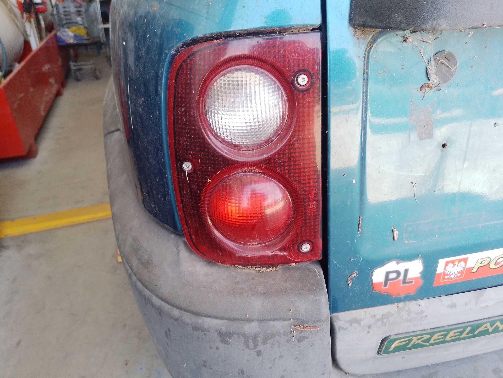 Recambio de piloto trasero izquierdo para land rover freelander i (l314) 2.0 di 4x4 referencia OEM IAM AMR4002  