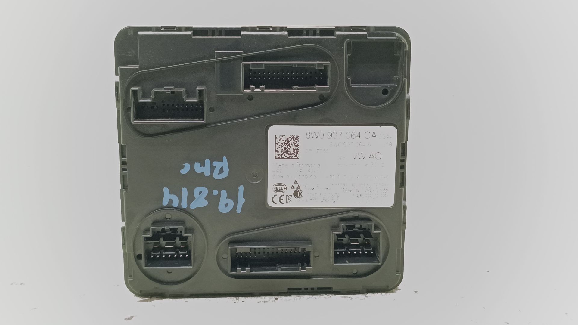 Recambio de modulo electronico para audi a4 berlina (8w2) básico referencia OEM IAM 8W0907064CA 5DK01107903 