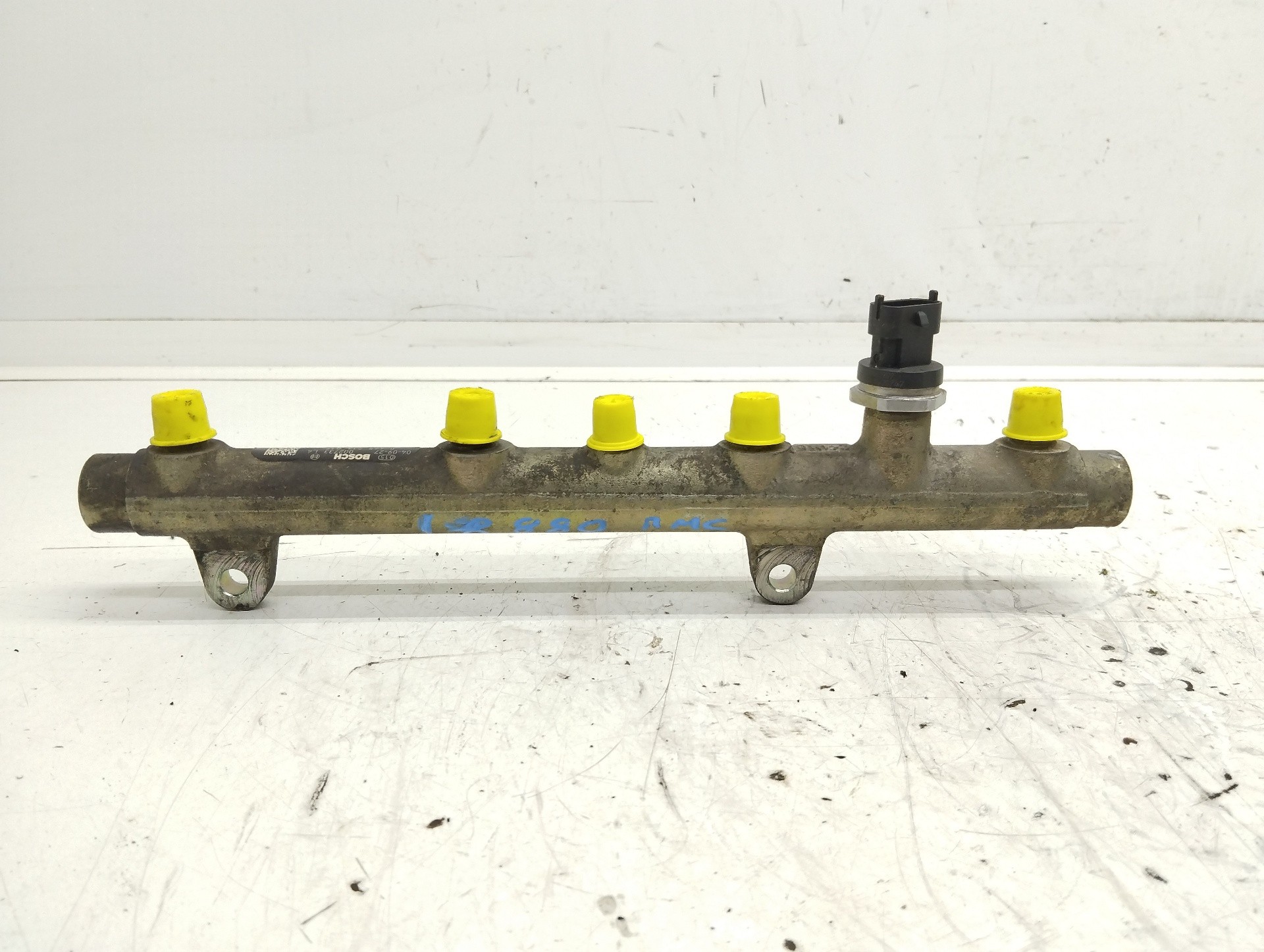 Recambio de rampa inyectora para renault kangoo (f/kc0) authentique 4x4 referencia OEM IAM 8200347174 0445214015 BOSCH