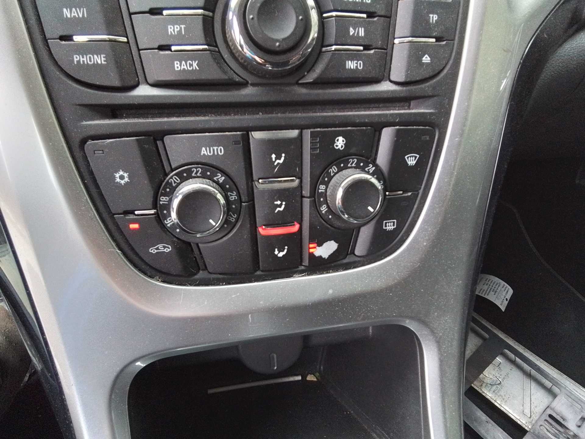 Recambio de mando climatizador para opel astra j lim. excellence referencia OEM IAM   