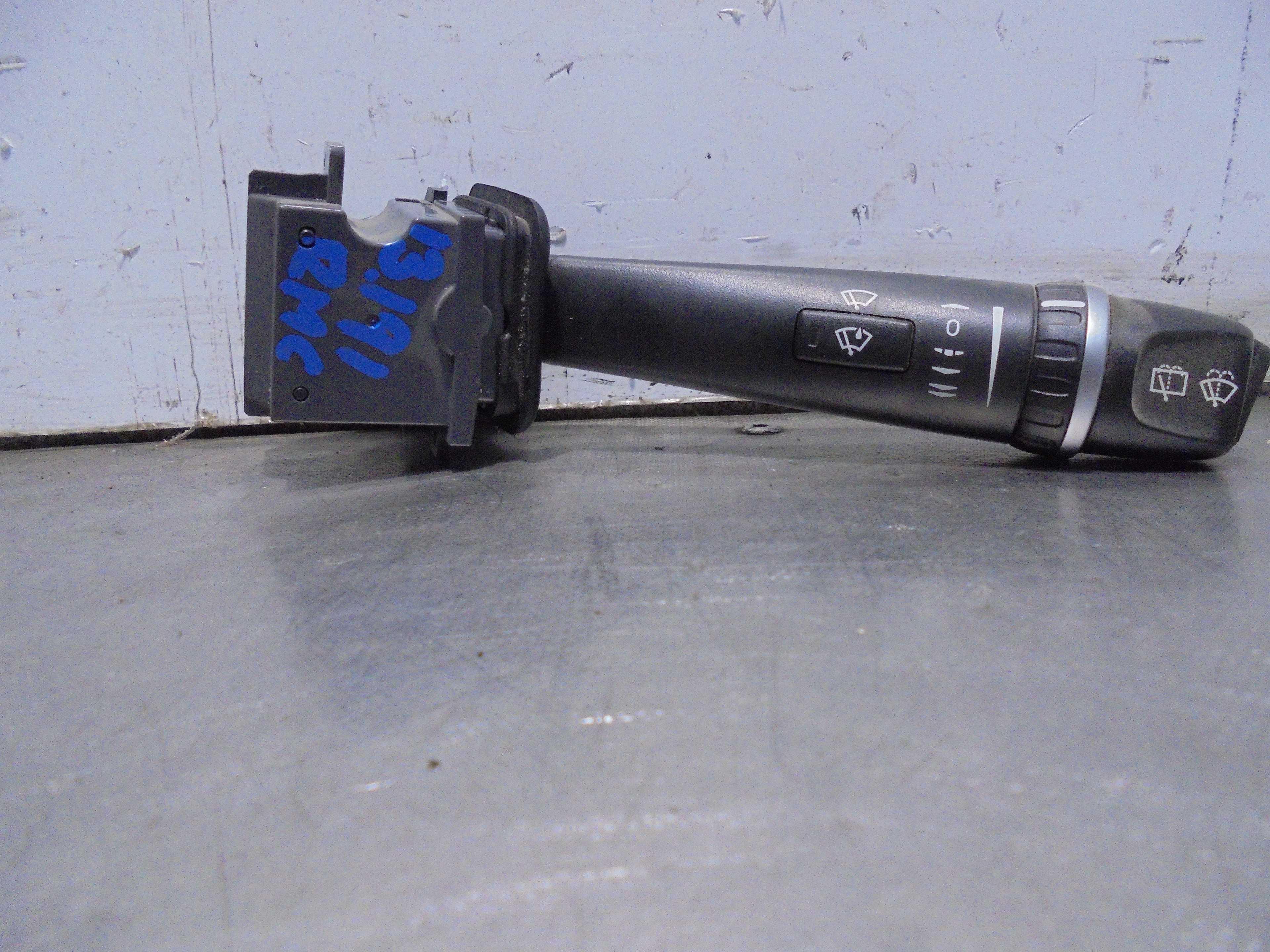 Recambio de mando limpia para volvo xc90 2.4 diesel cat referencia OEM IAM 30739218  