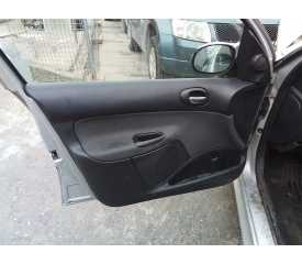 Recambio de guarnecido puerta delantera izquierda para peugeot 206+ básico referencia OEM IAM   