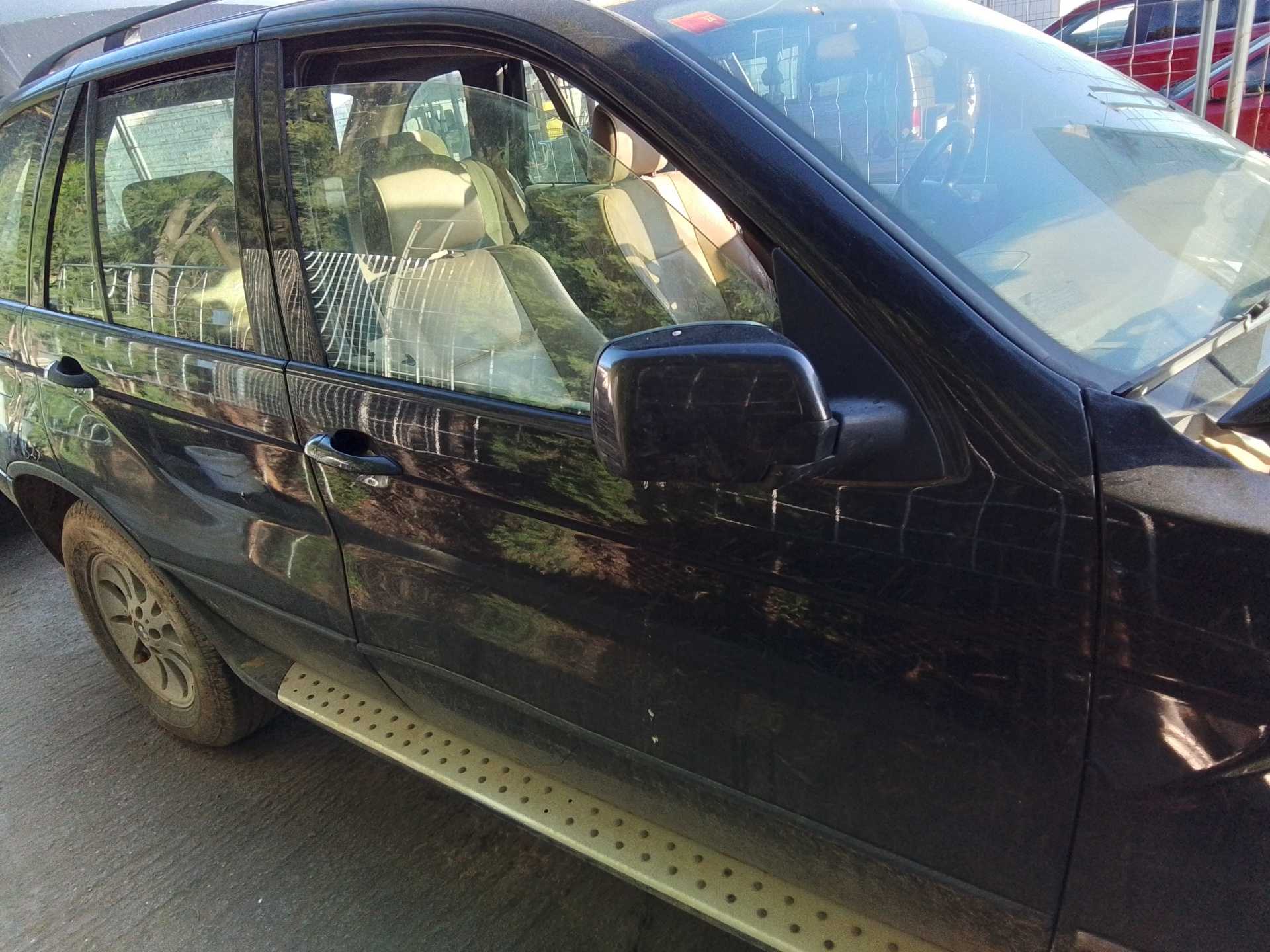 Recambio de puerta delantera derecha para bmw x5 (e53) 3.0d referencia OEM IAM   