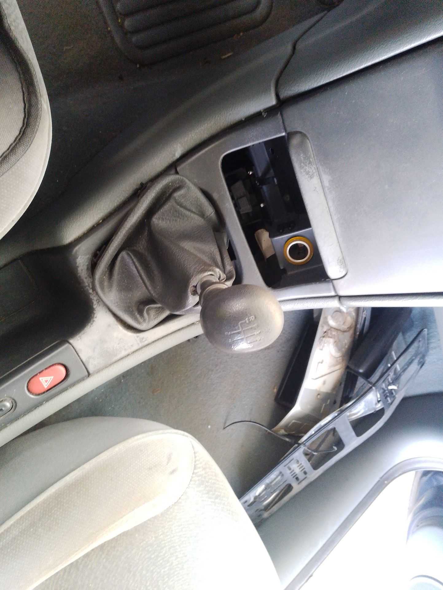 Recambio de palanca cambio para renault laguna i (b56_, 556_) 1.9 dti (b56j) referencia OEM IAM 7701467754  