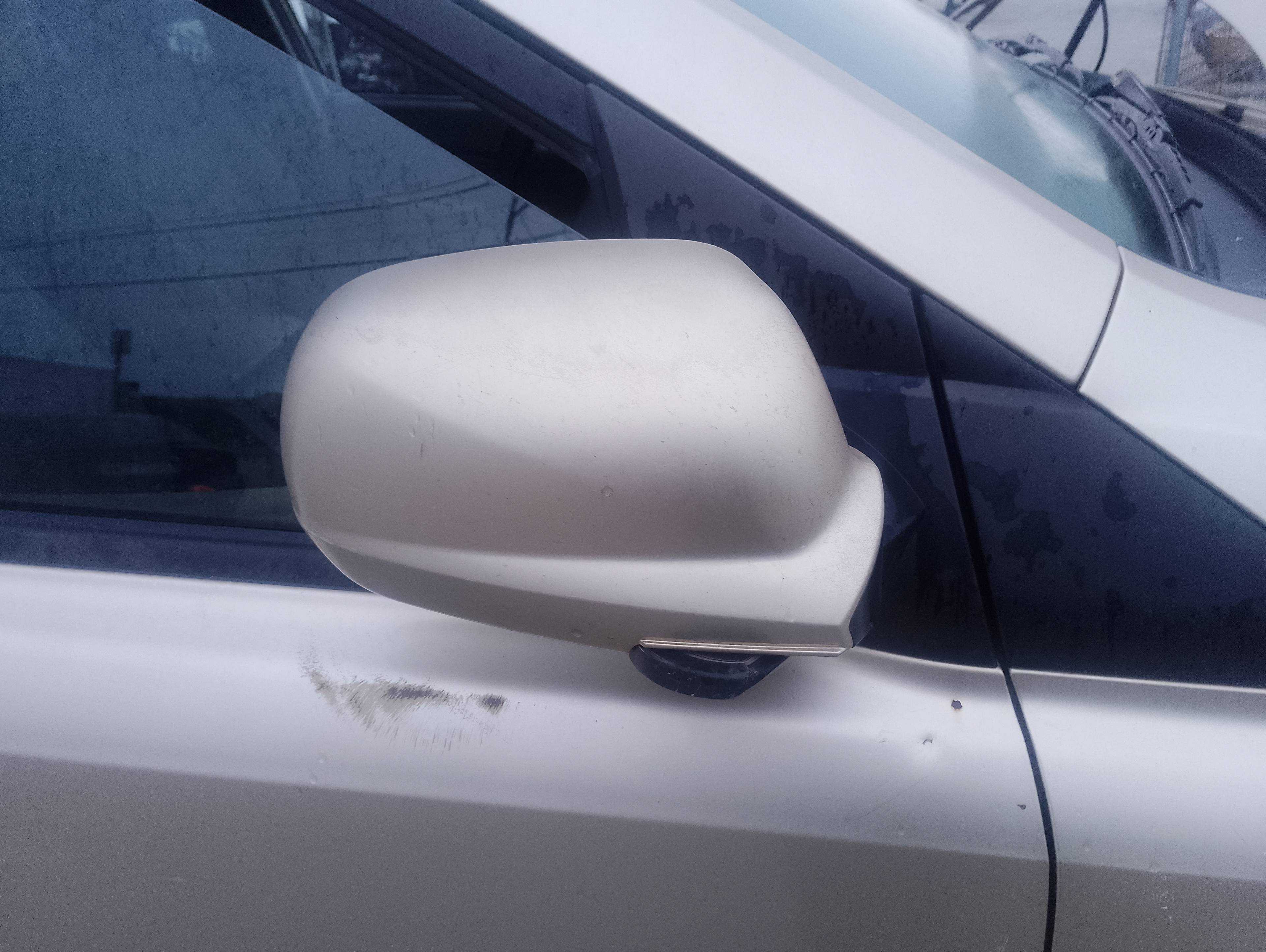 Recambio de retrovisor derecho para ssangyong kyron 200 xdi limited referencia OEM IAM   