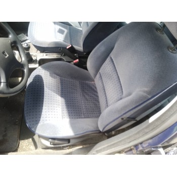 ASIENTO DELANTERO IZQUIERDO 