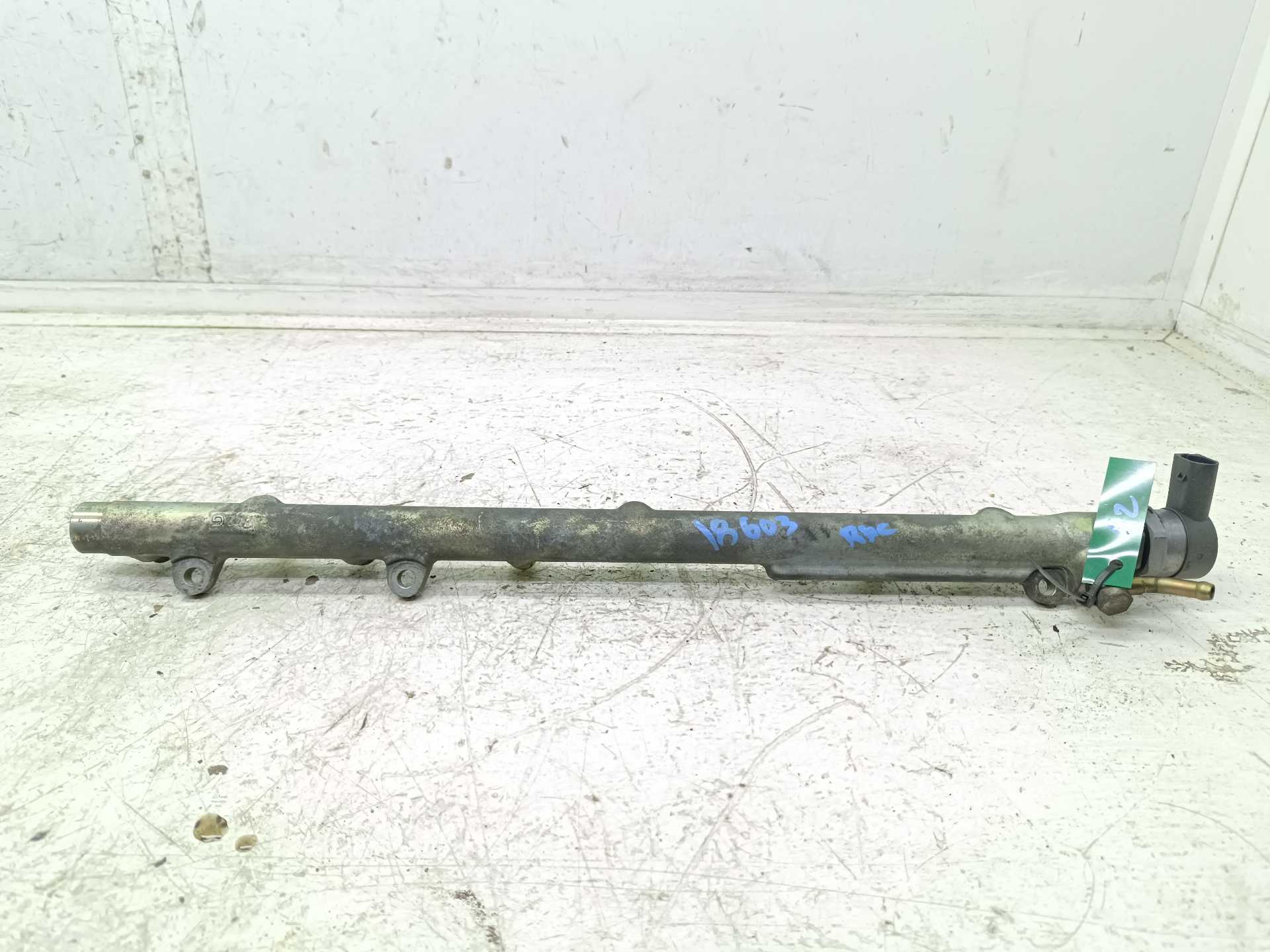 Recambio de rampa inyectora para bmw x5 (e53) 3.0d referencia OEM IAM 7788679 0445216008 
