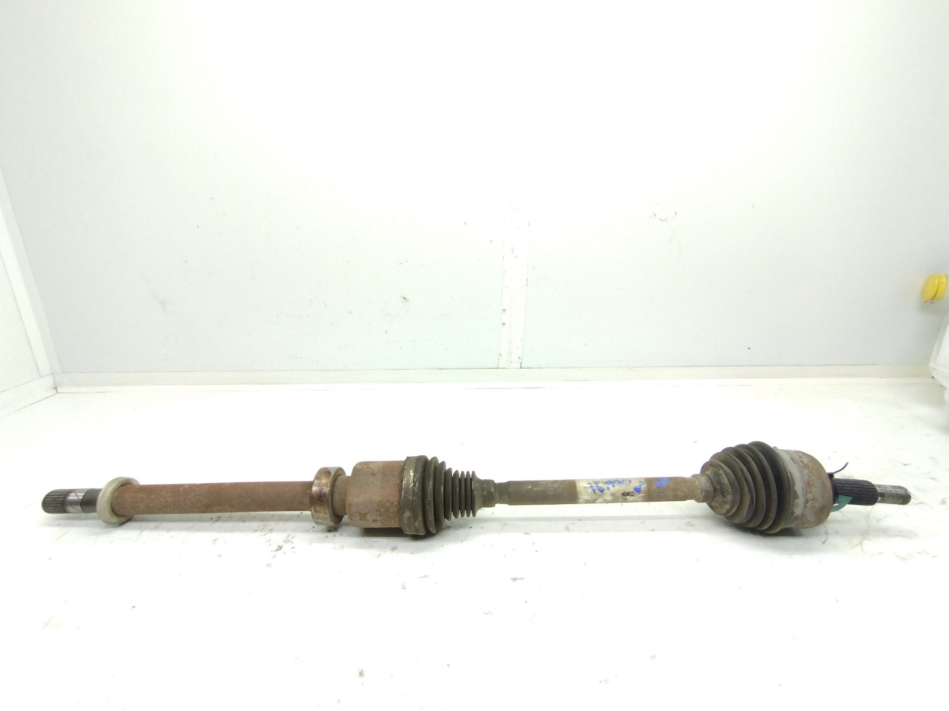 Recambio de transmision delantera derecha para renault captur 1.5 dci diesel fap referencia OEM IAM 391008636R  
