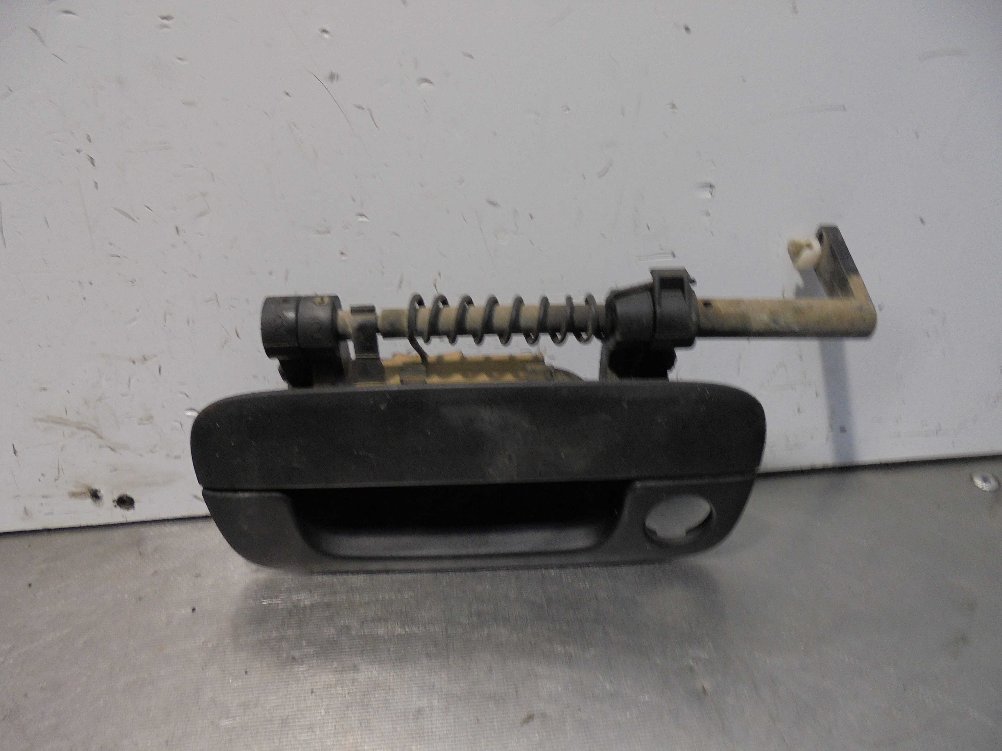 Recambio de maneta exterior delantera izquierda para peugeot 406 berlina (s1/s2) sr referencia OEM IAM 9621858677  