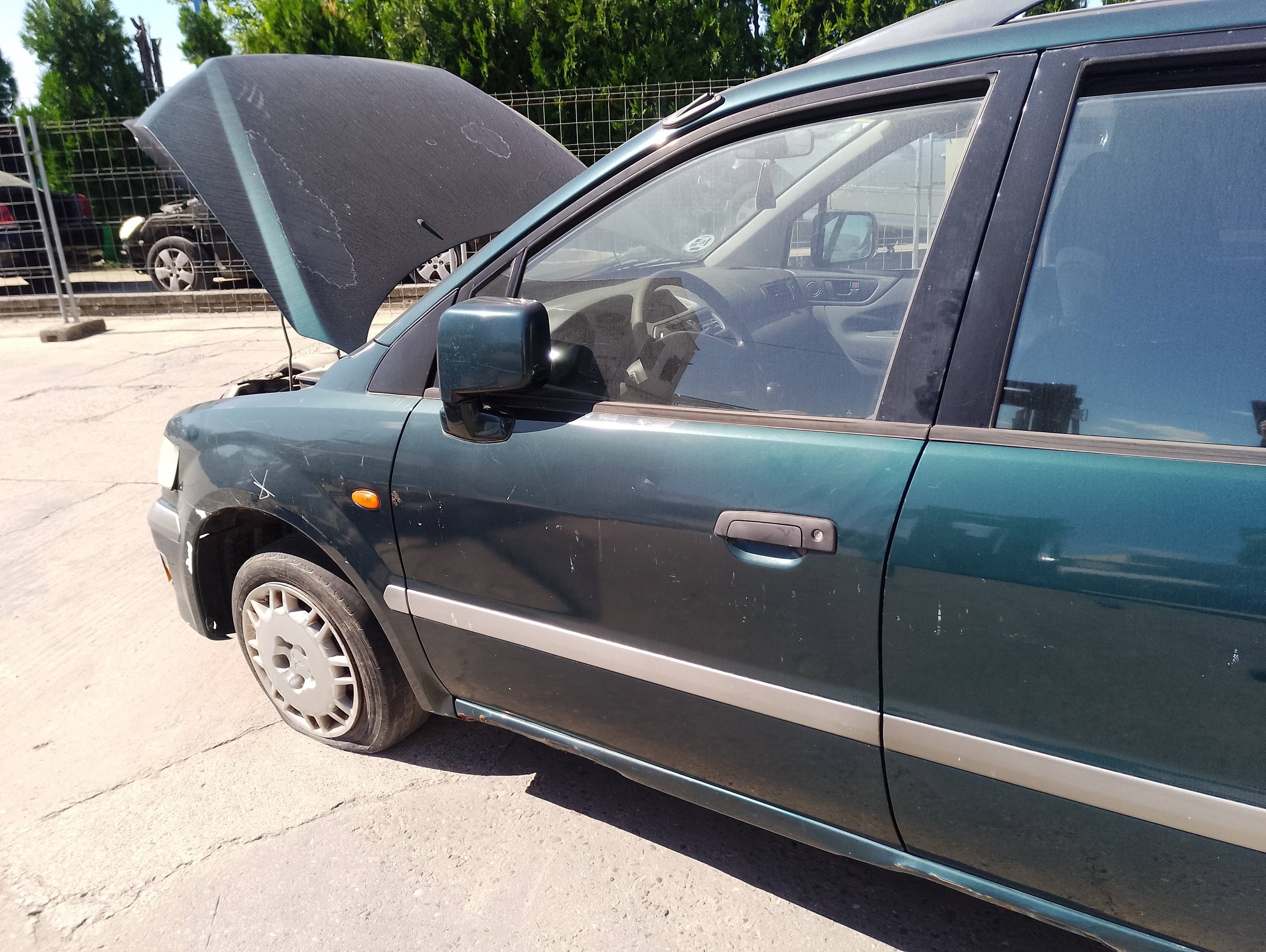 Recambio de puerta delantera izquierda para mitsubishi space wagon (n80/n90) 2,4 glx referencia OEM IAM   
