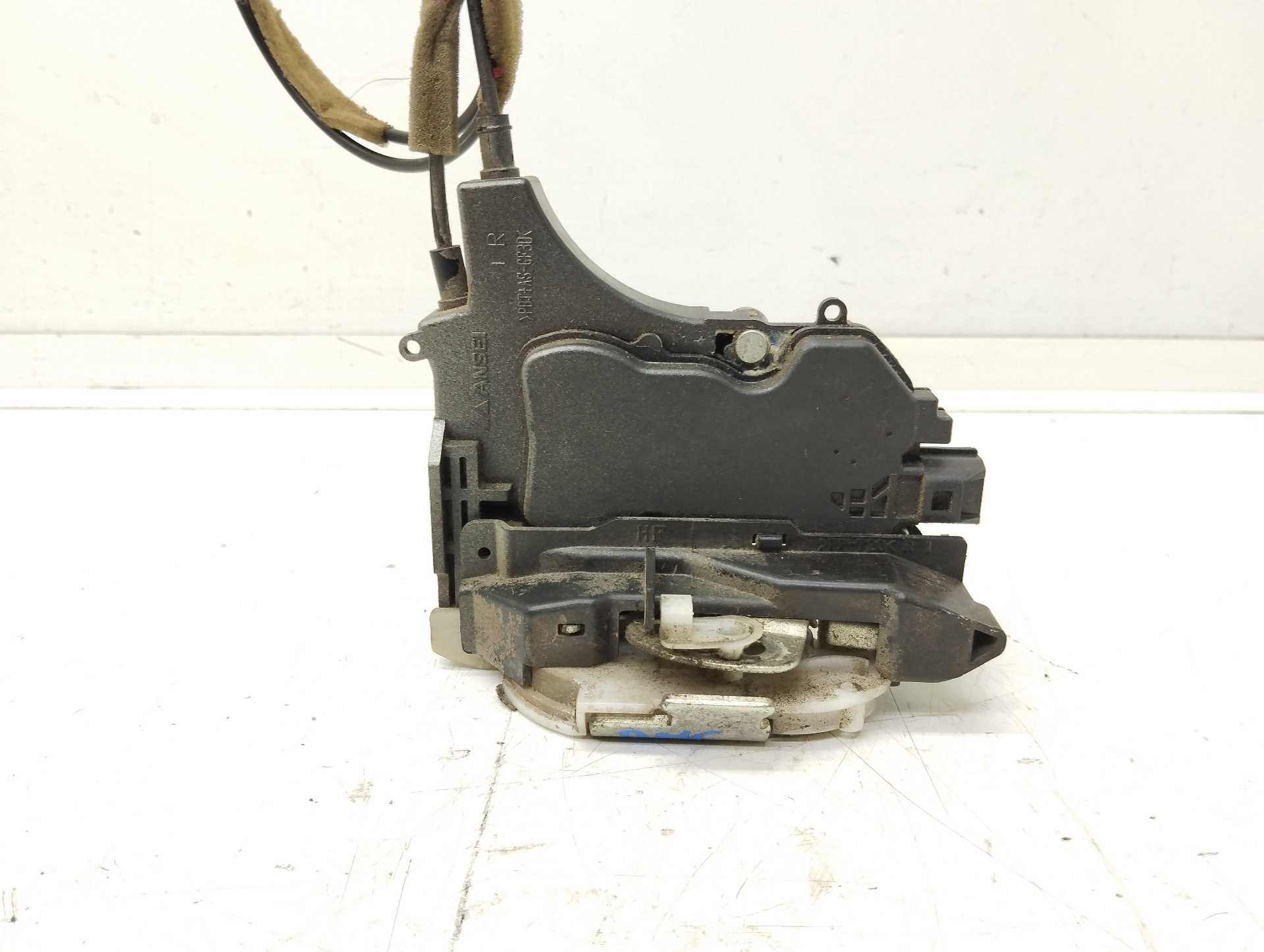Recambio de cerradura puerta delantera derecha para mitsubishi grandis (na0w) 2.0 di-d cat referencia OEM IAM   