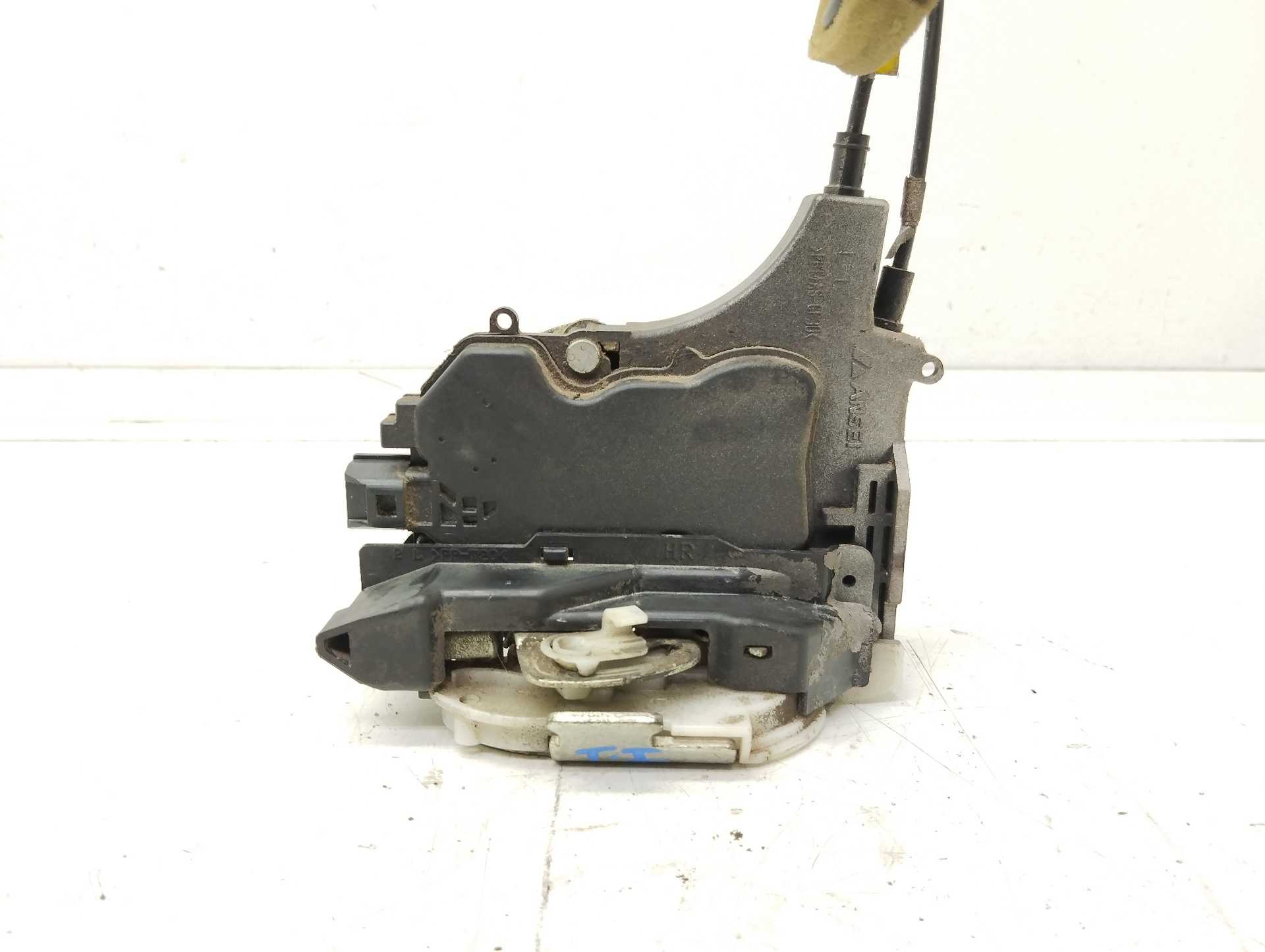 Recambio de cerradura puerta trasera izquierda para mitsubishi grandis (na0w) 2.0 di-d cat referencia OEM IAM   