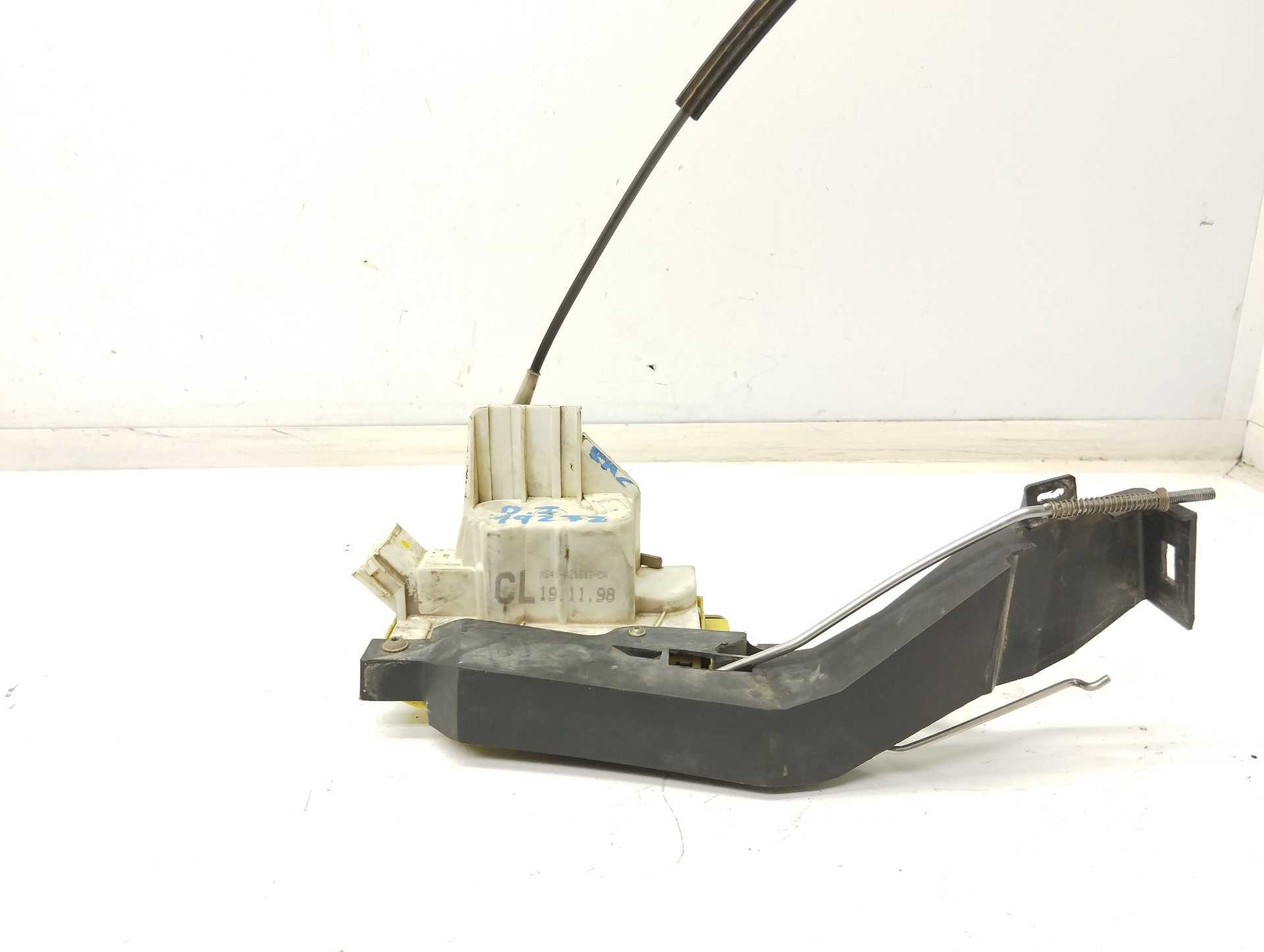 Recambio de cerradura puerta delantera izquierda para ford focus berlina (cak) referencia OEM IAM XS41A21813CA  