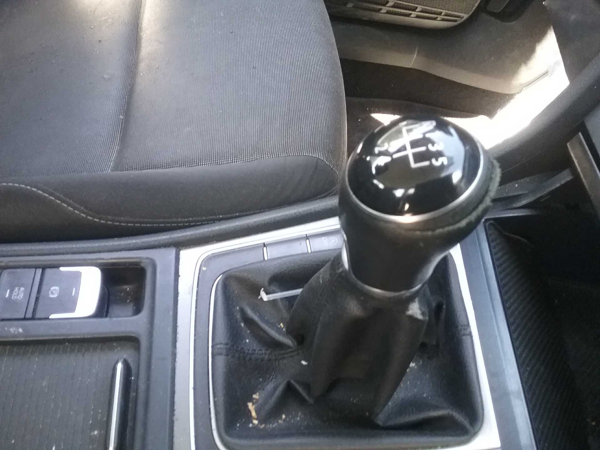 Recambio de palanca cambio para volkswagen golf vii lim. 1.6 tdi dpf referencia OEM IAM   