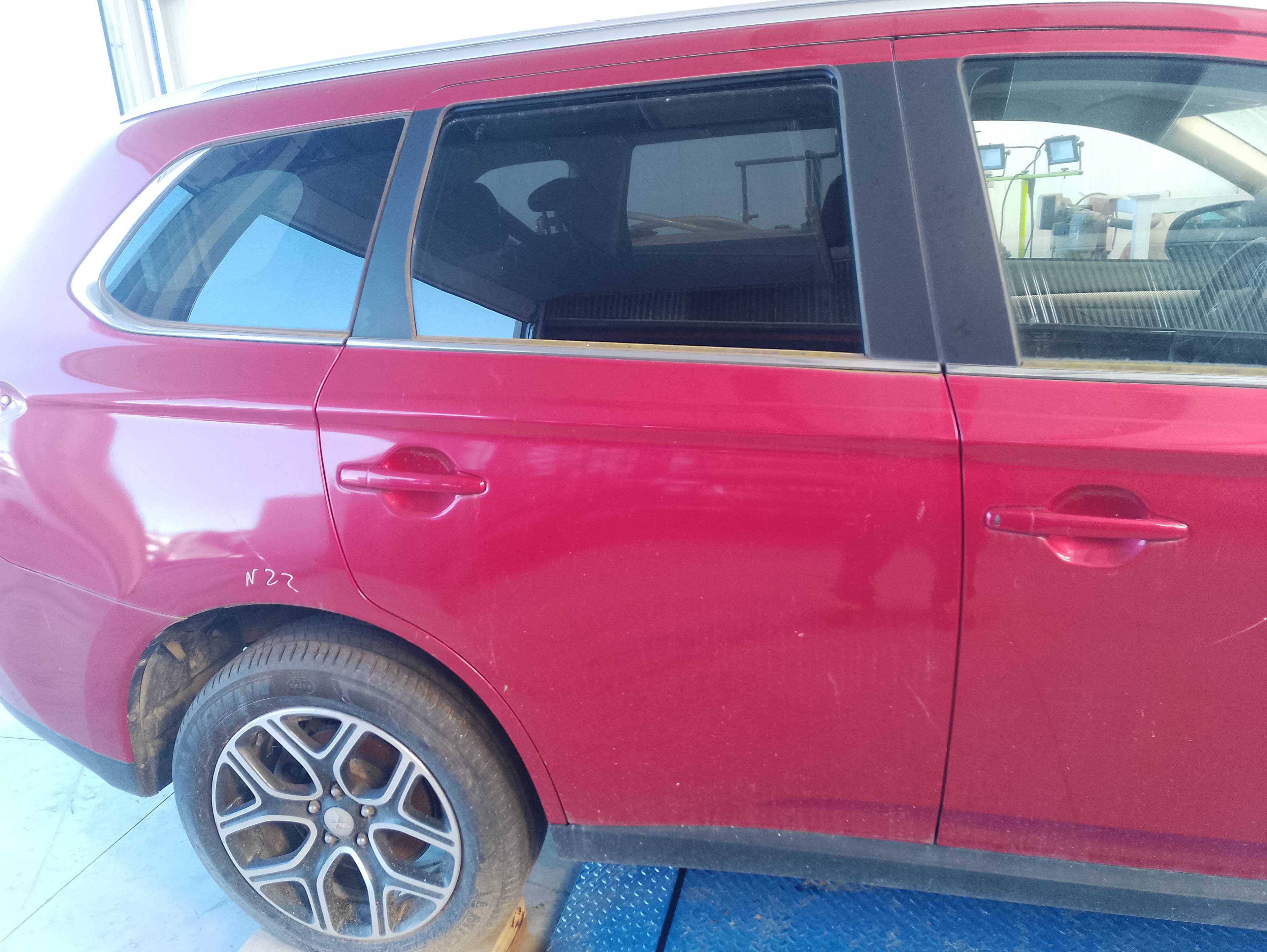 Recambio de puerta trasera derecha para mitsubishi outlander (gf0) 2.2 di-d cat referencia OEM IAM 5730B390  