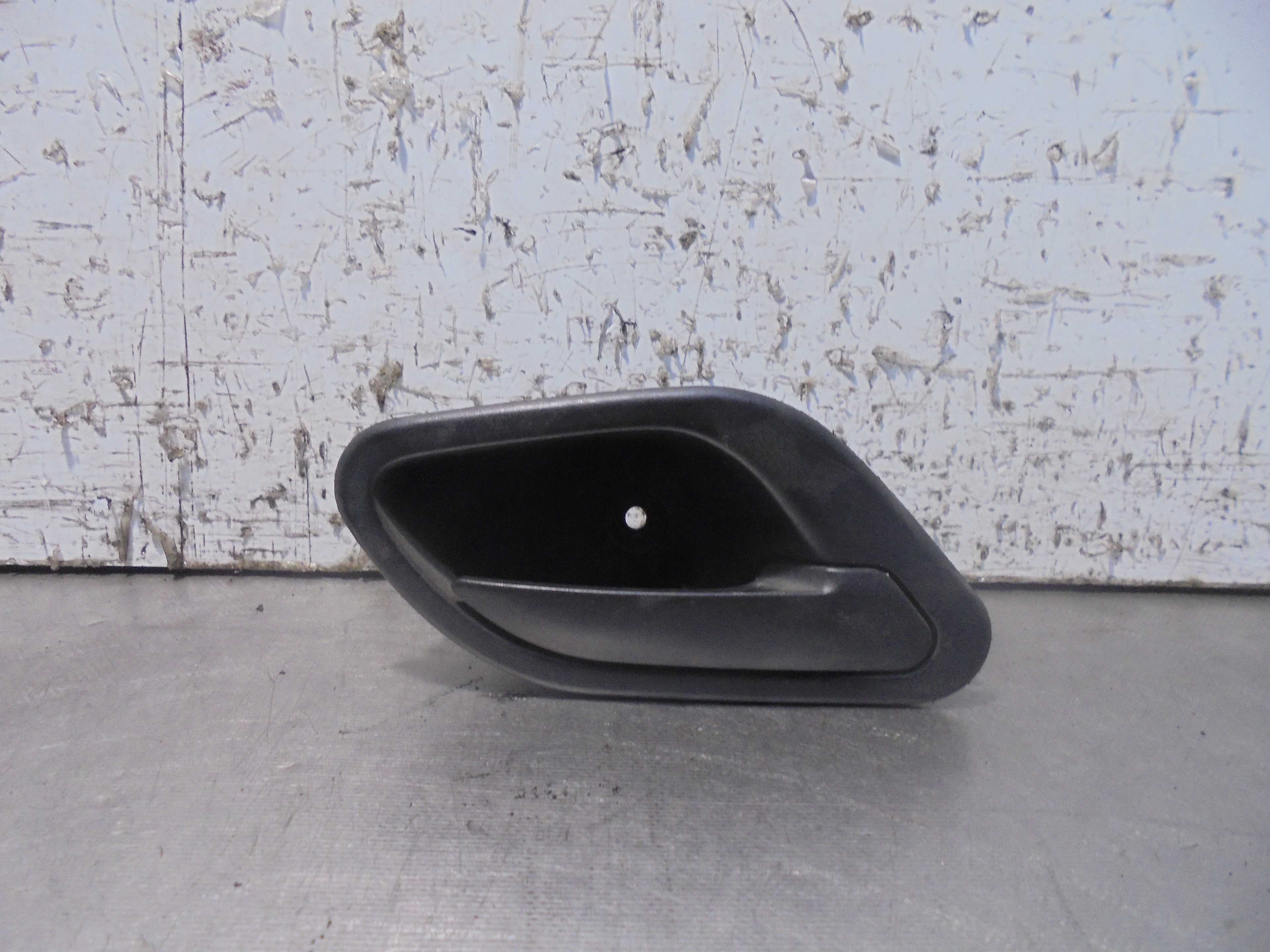 Recambio de maneta interior delantera derecha para bmw serie 3 compact (e46) 318td referencia OEM IAM 7002020  