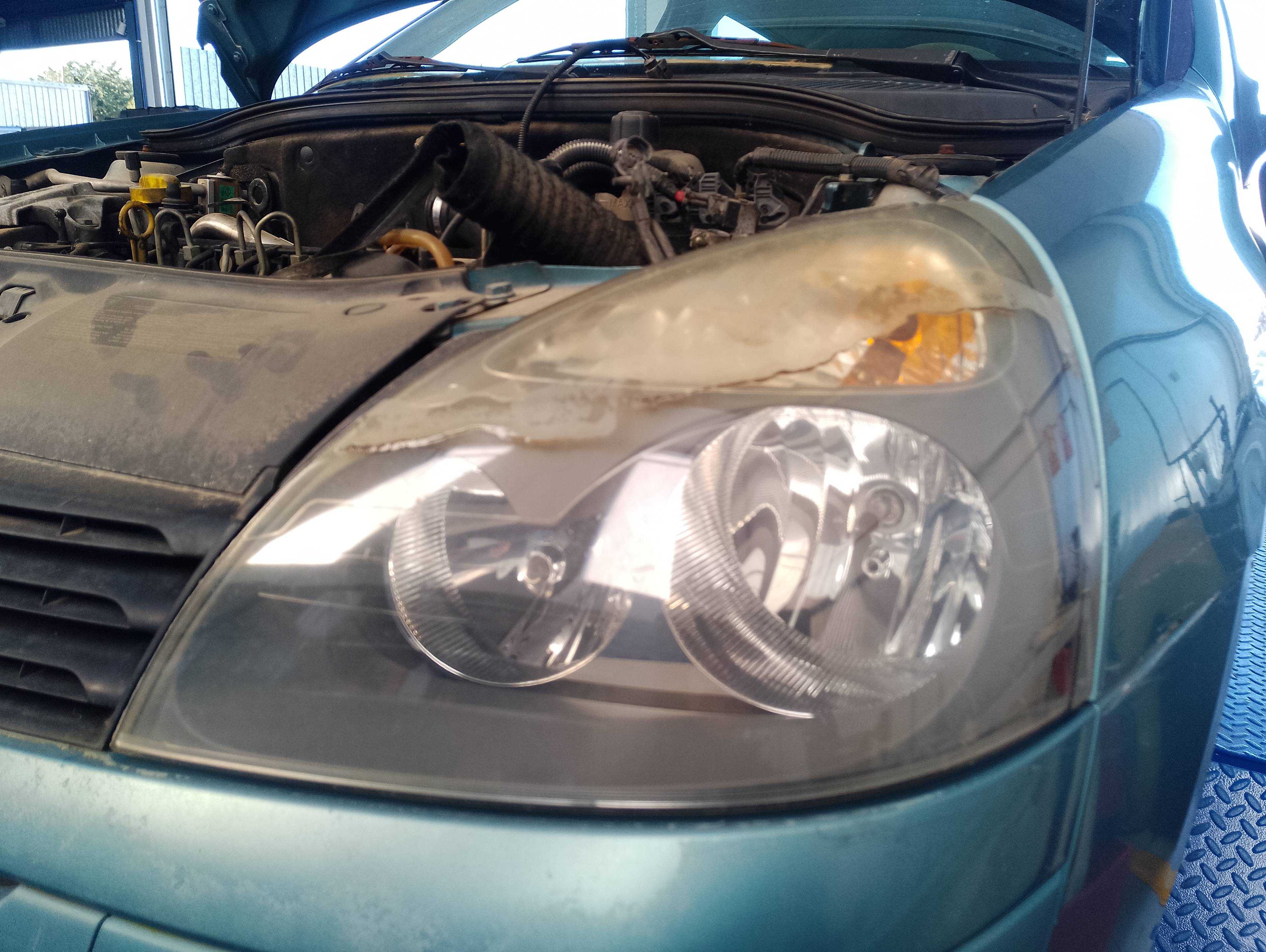 Recambio de faro izquierdo para renault clio ii symbol 1.5 dci authentique referencia OEM IAM   