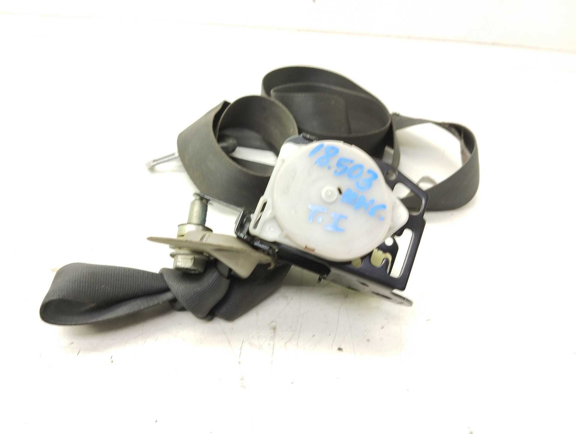 Recambio de cinturon seguridad trasero izquierdo para mitsubishi grandis (na0w) 2.0 di-d cat referencia OEM IAM 7029N  