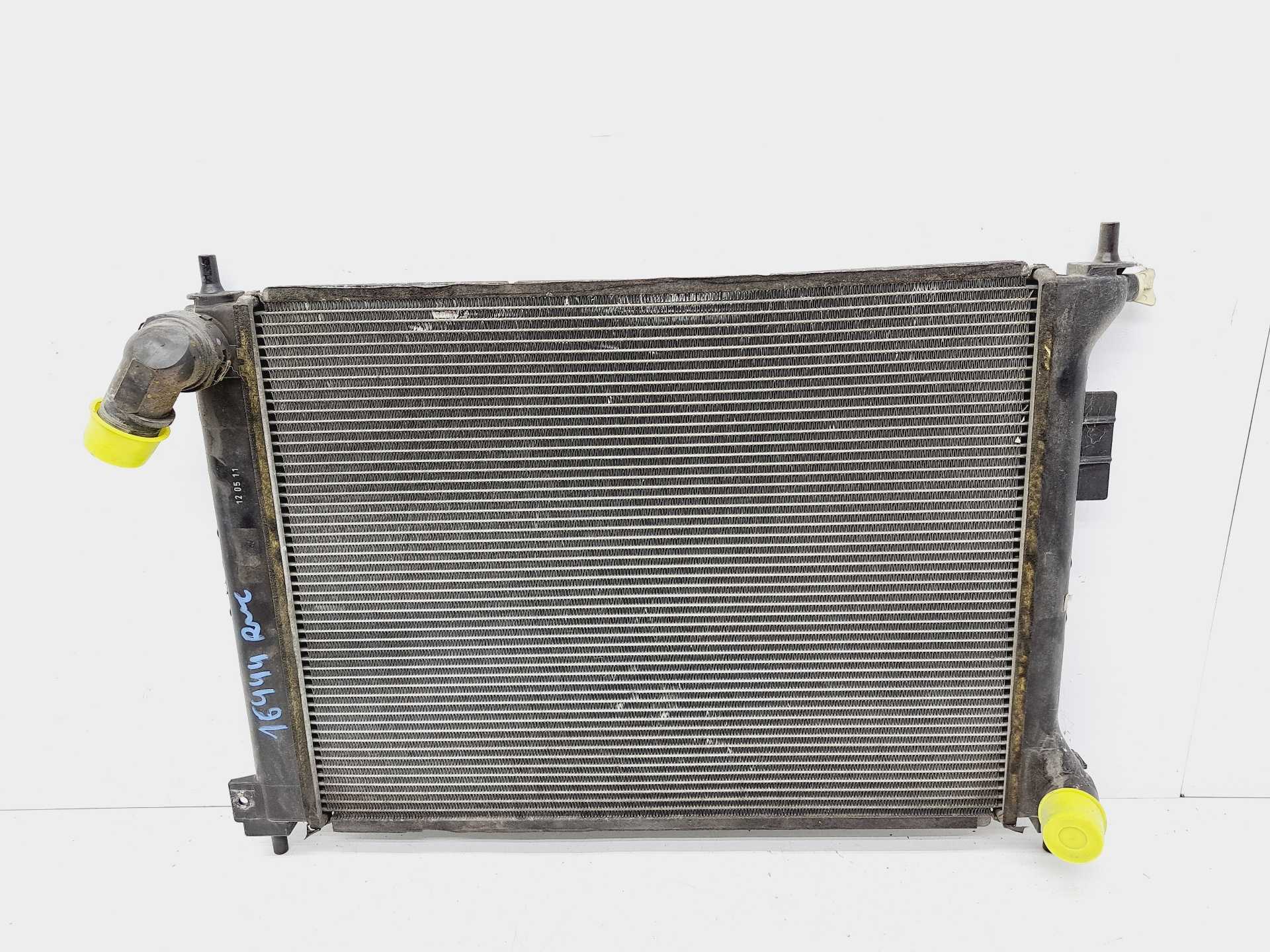 Recambio de radiador agua para hyundai i20 1.2 cat referencia OEM IAM   