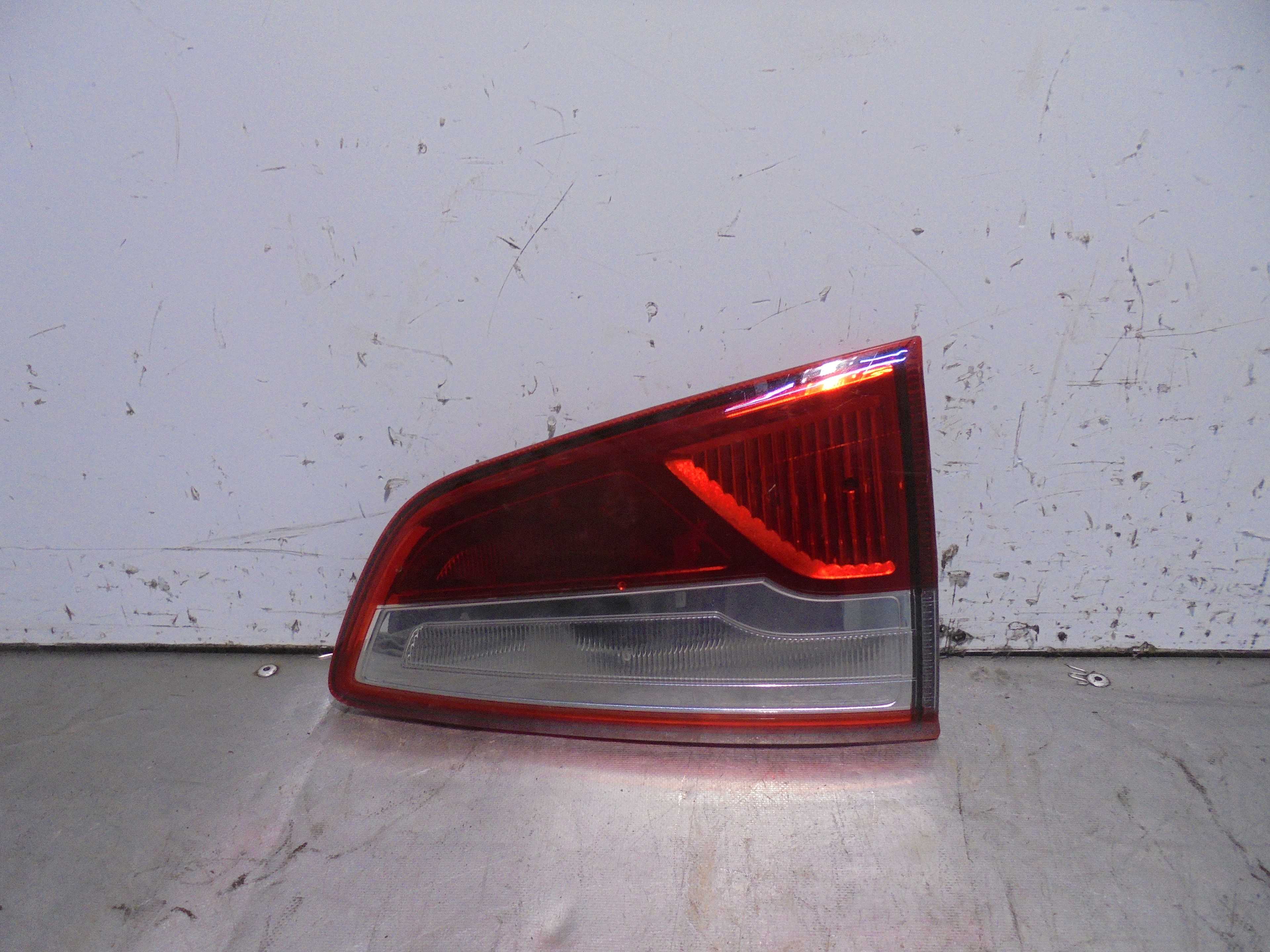Recambio de piloto porton trasero izquierdo para ford ecosport titanium referencia OEM IAM CN1513A603BB VALEO 
